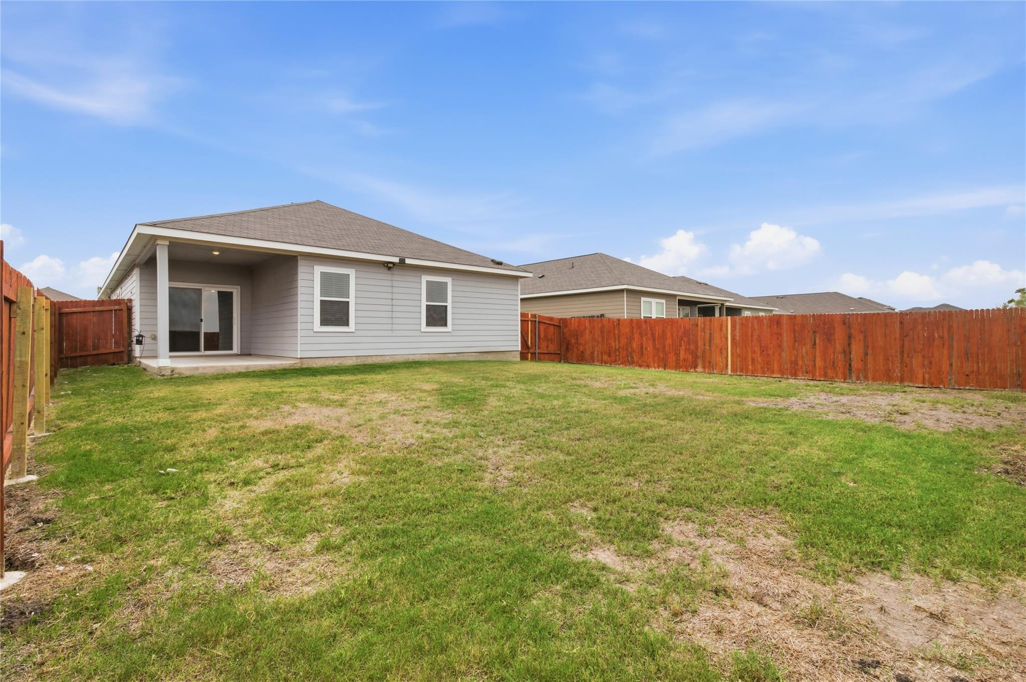 211 Shiro Dr, Kyle, TX 78640