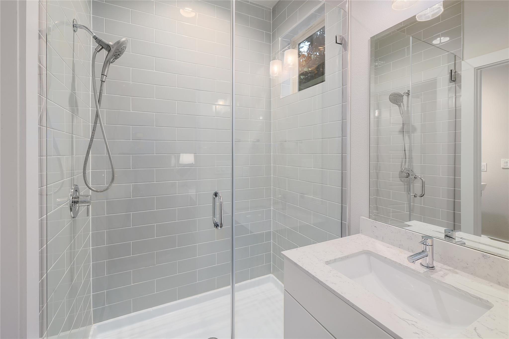 1205 Elm St # 8, Austin, TX 78703