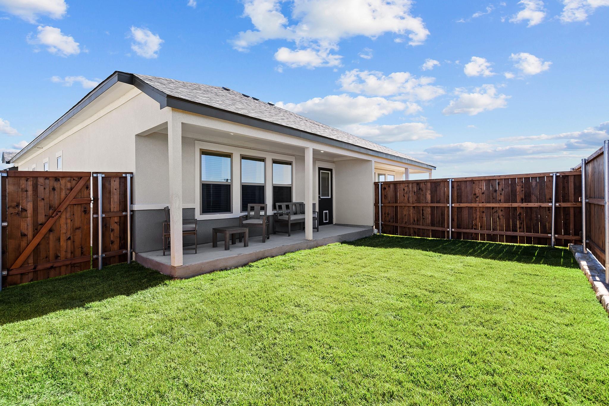 476 Suffield Dr # 812, Buda, TX 78610