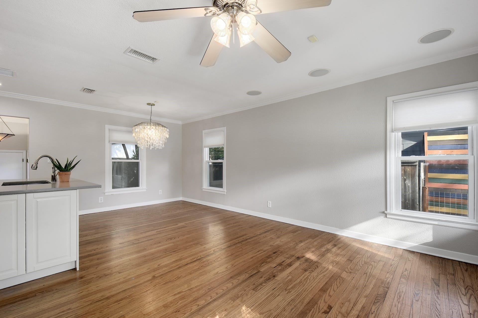 5800 Chesterfield Ave, Austin, TX 78752