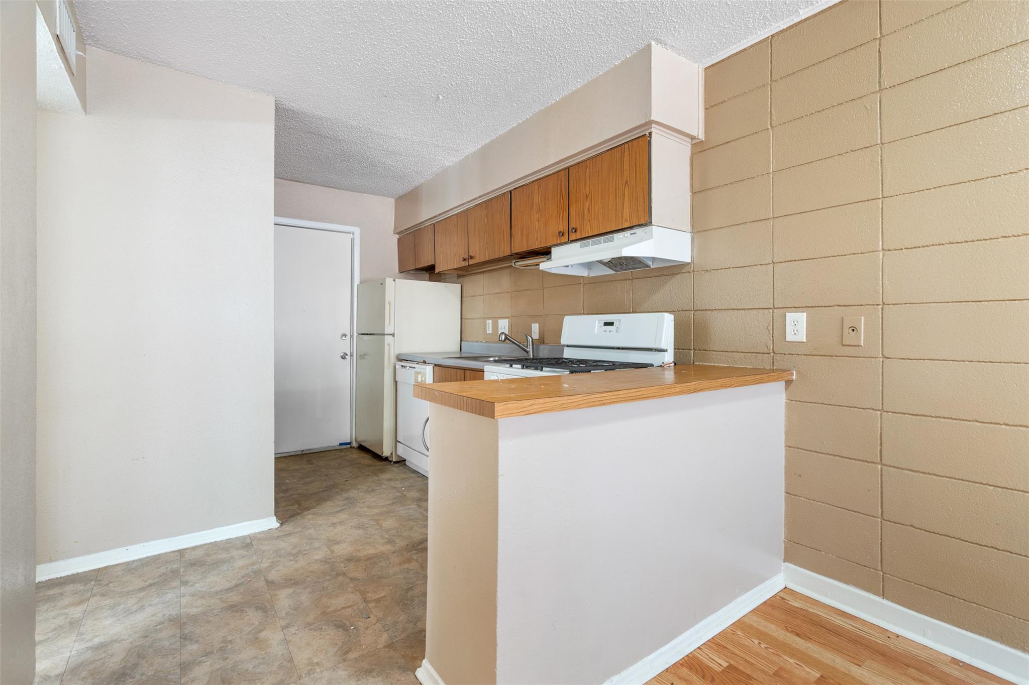 311 E 31 St # 107, Austin, TX 78705