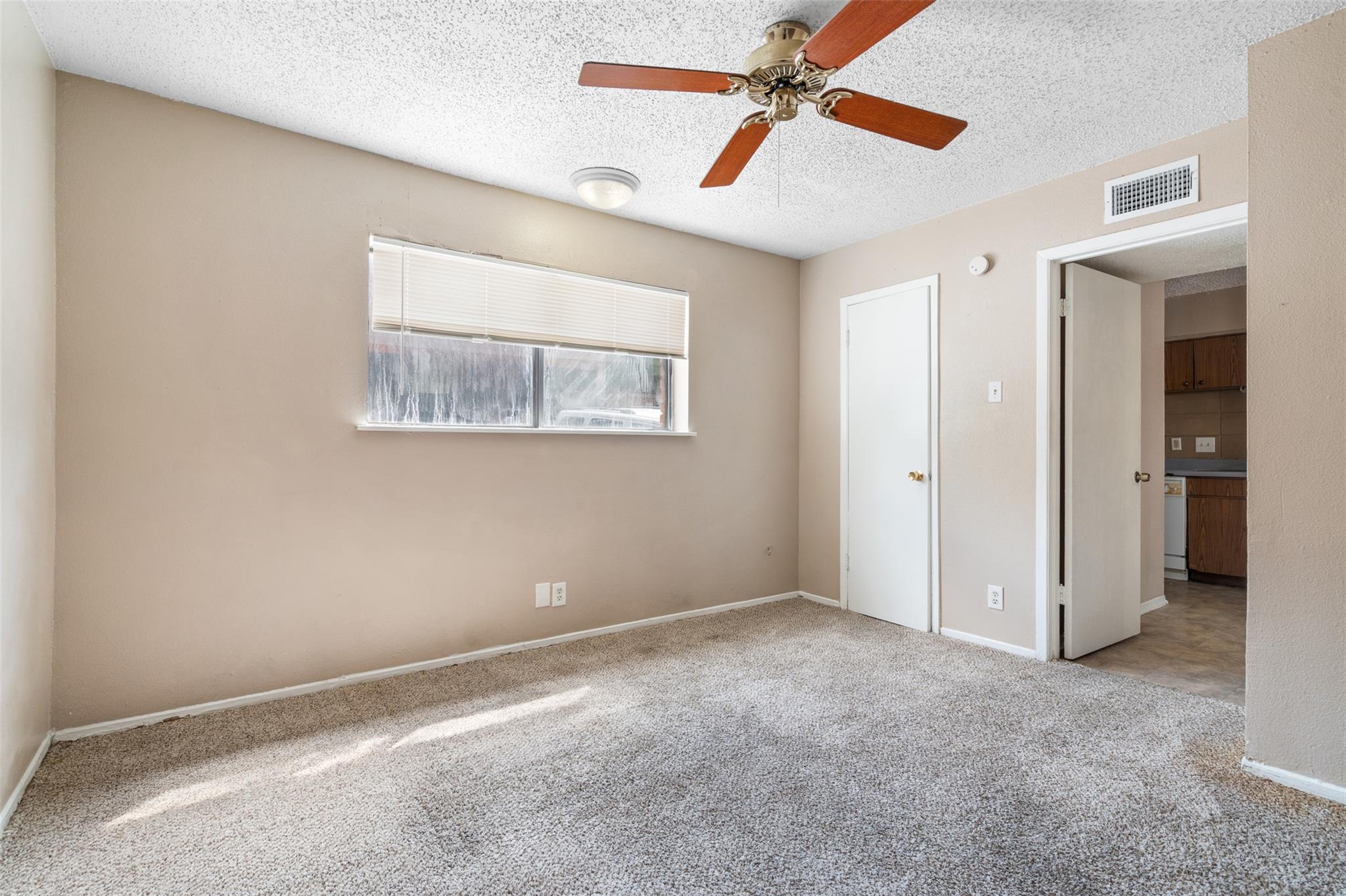 311 E 31 St # 107, Austin, TX 78705