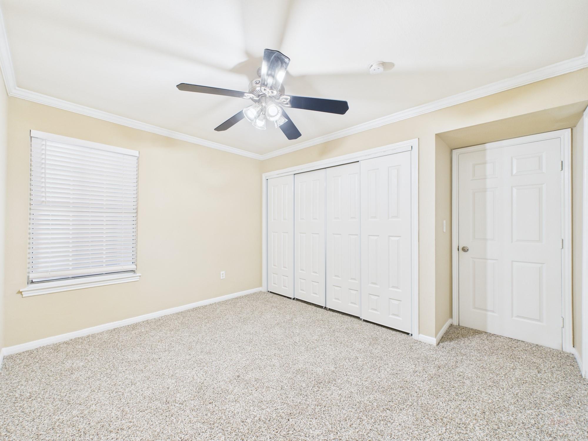 501 W 26th St # 116, Austin, TX 78705