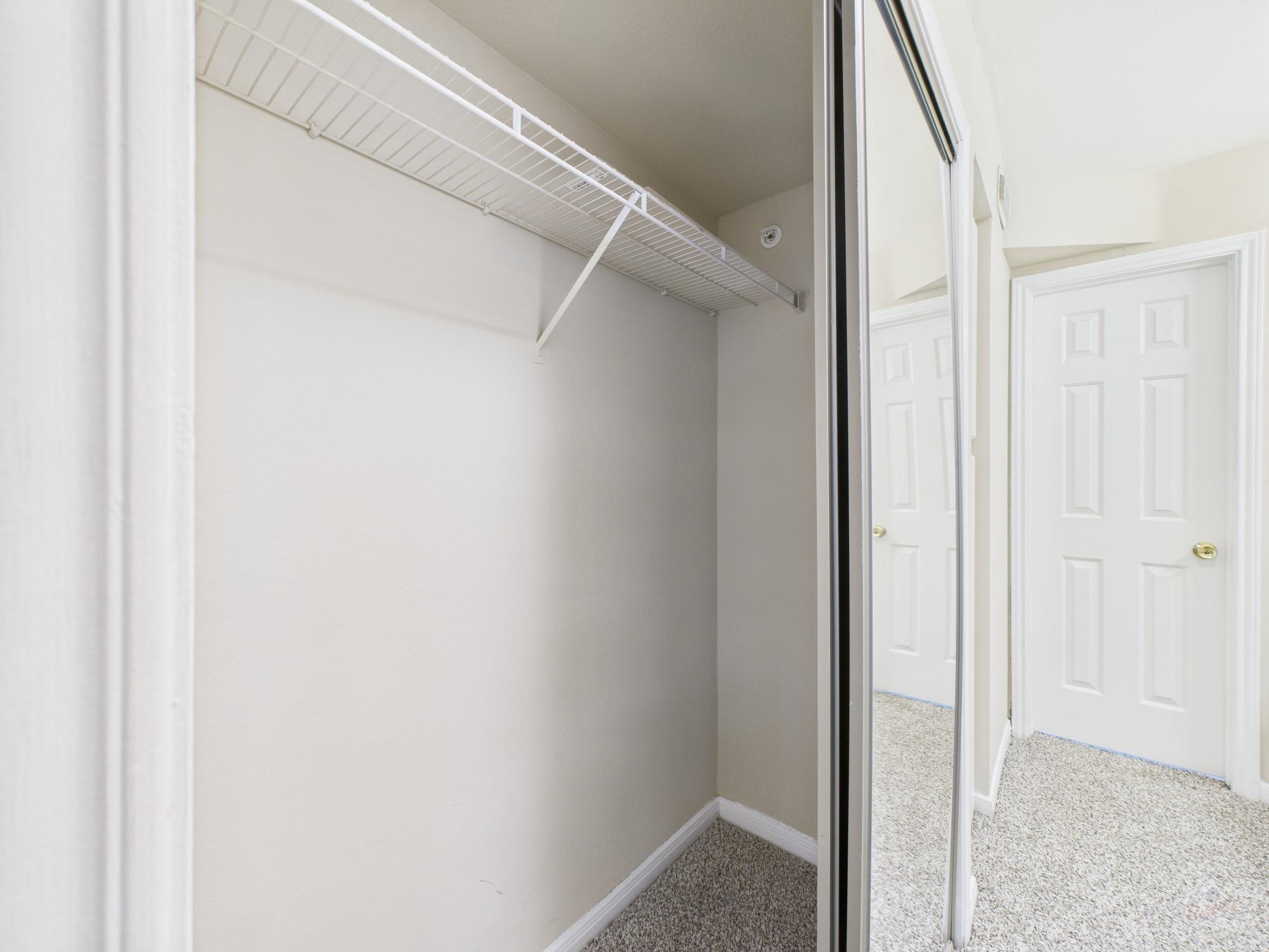 501 W 26th St # 116, Austin, TX 78705