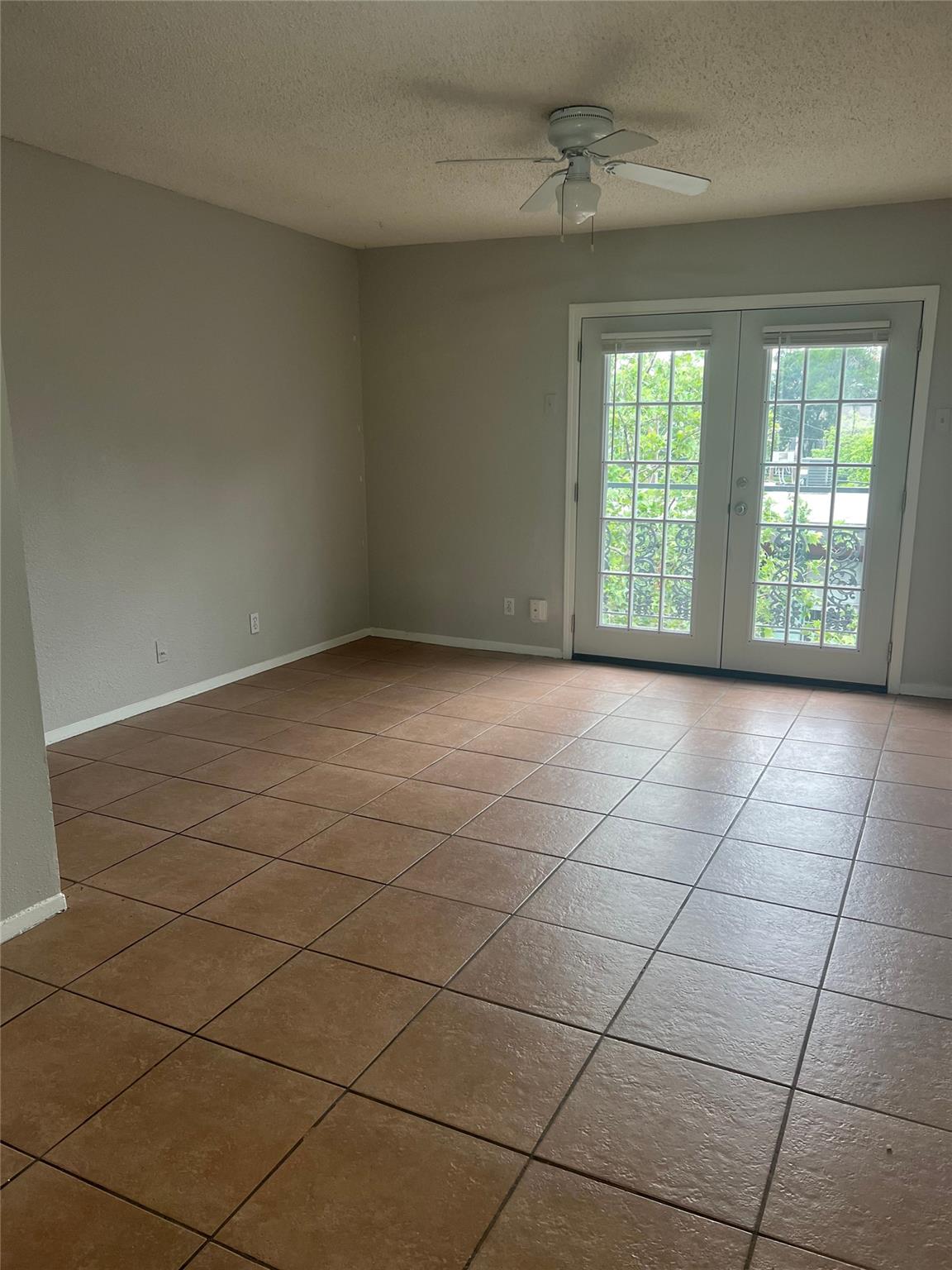 311 E 31 St # 308, Austin, TX 78705