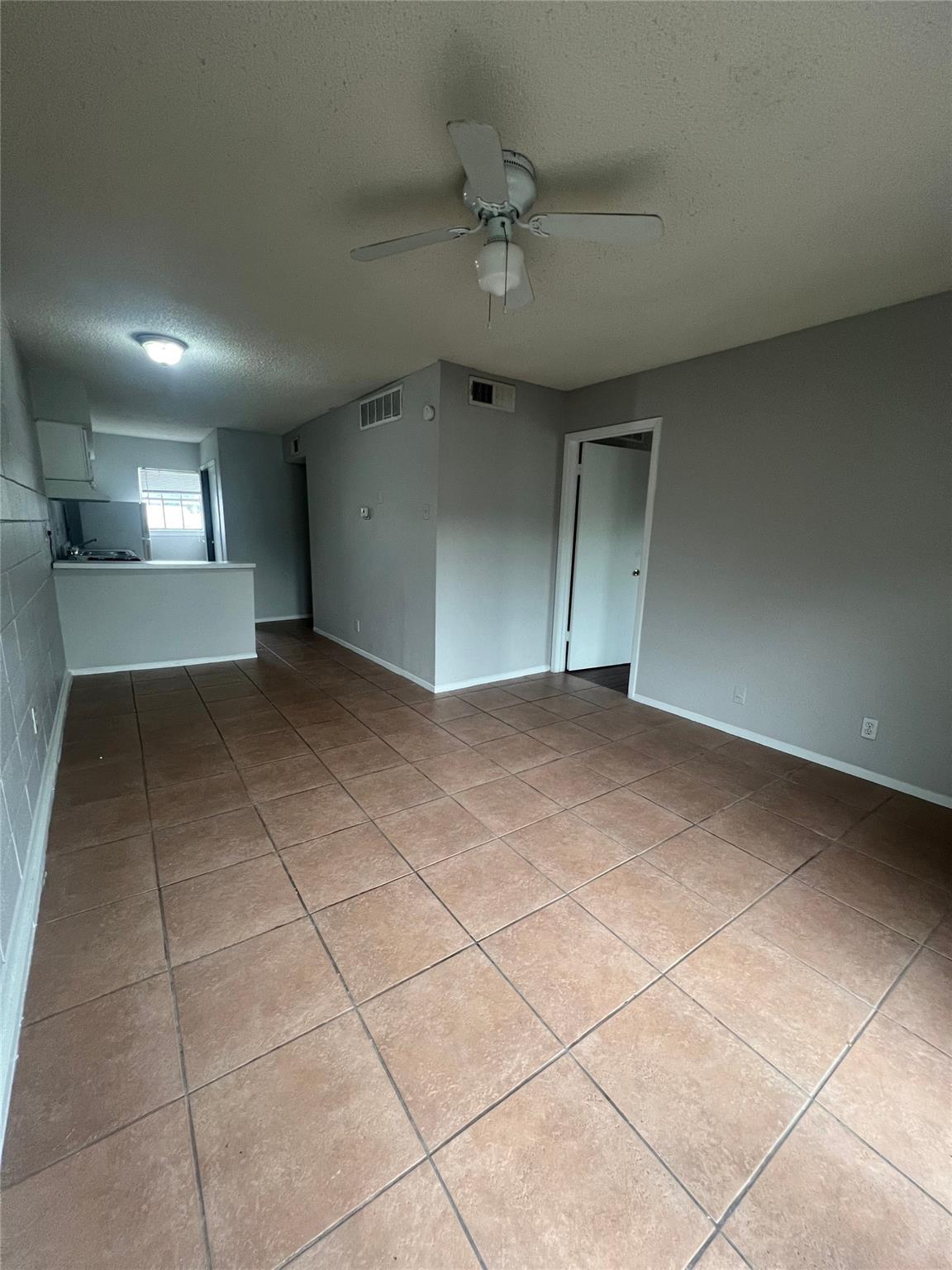 311 E 31 St # 308, Austin, TX 78705