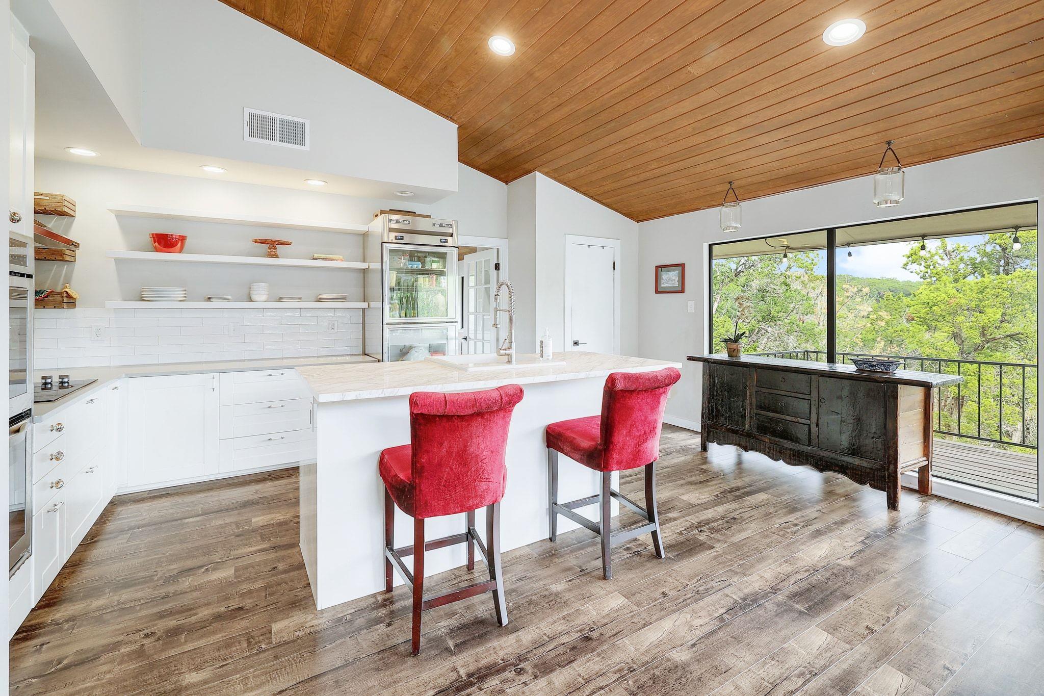 1500 Ridgecrest Dr, Austin, TX 78746