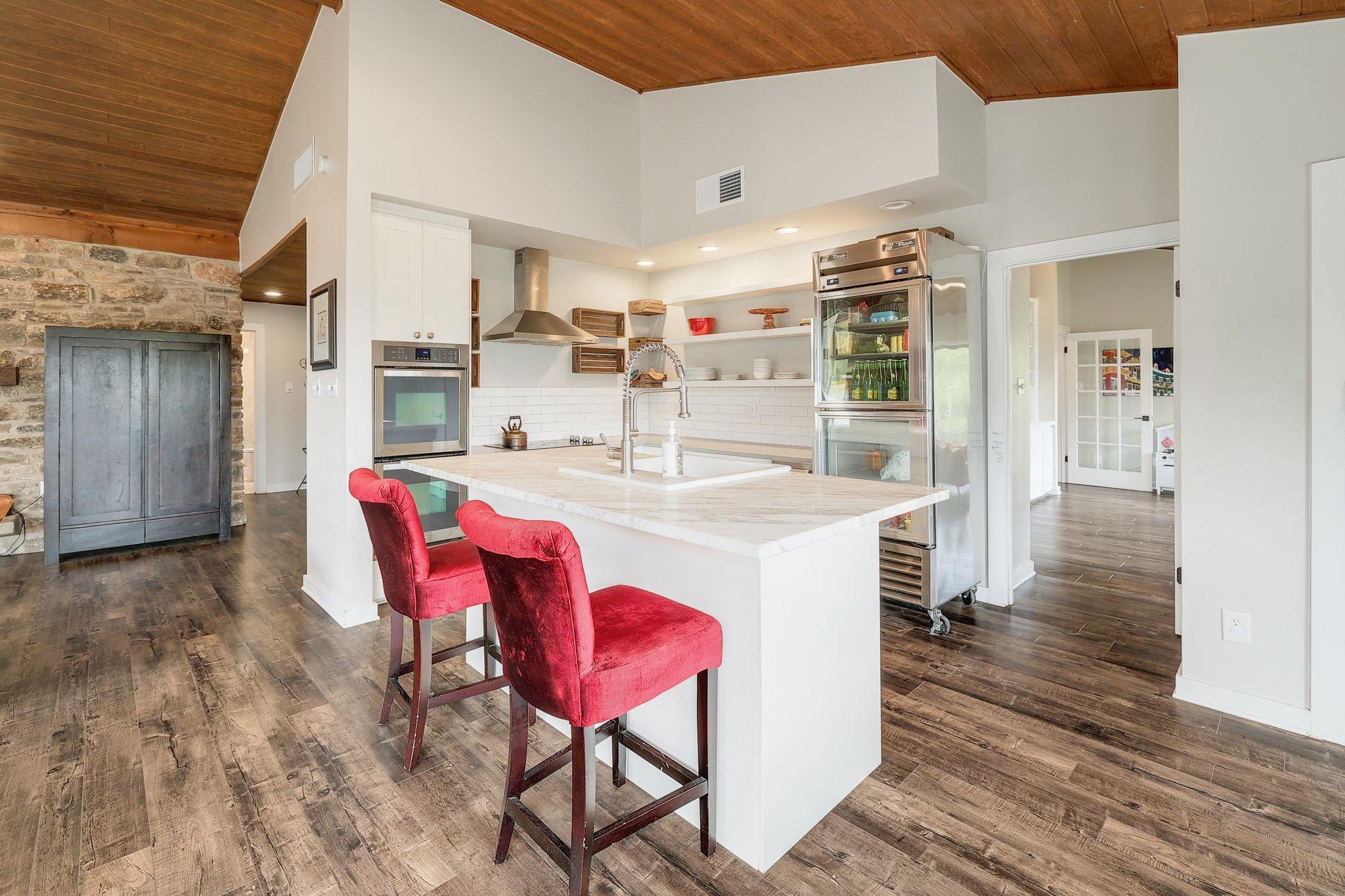 1500 Ridgecrest Dr, Austin, TX 78746