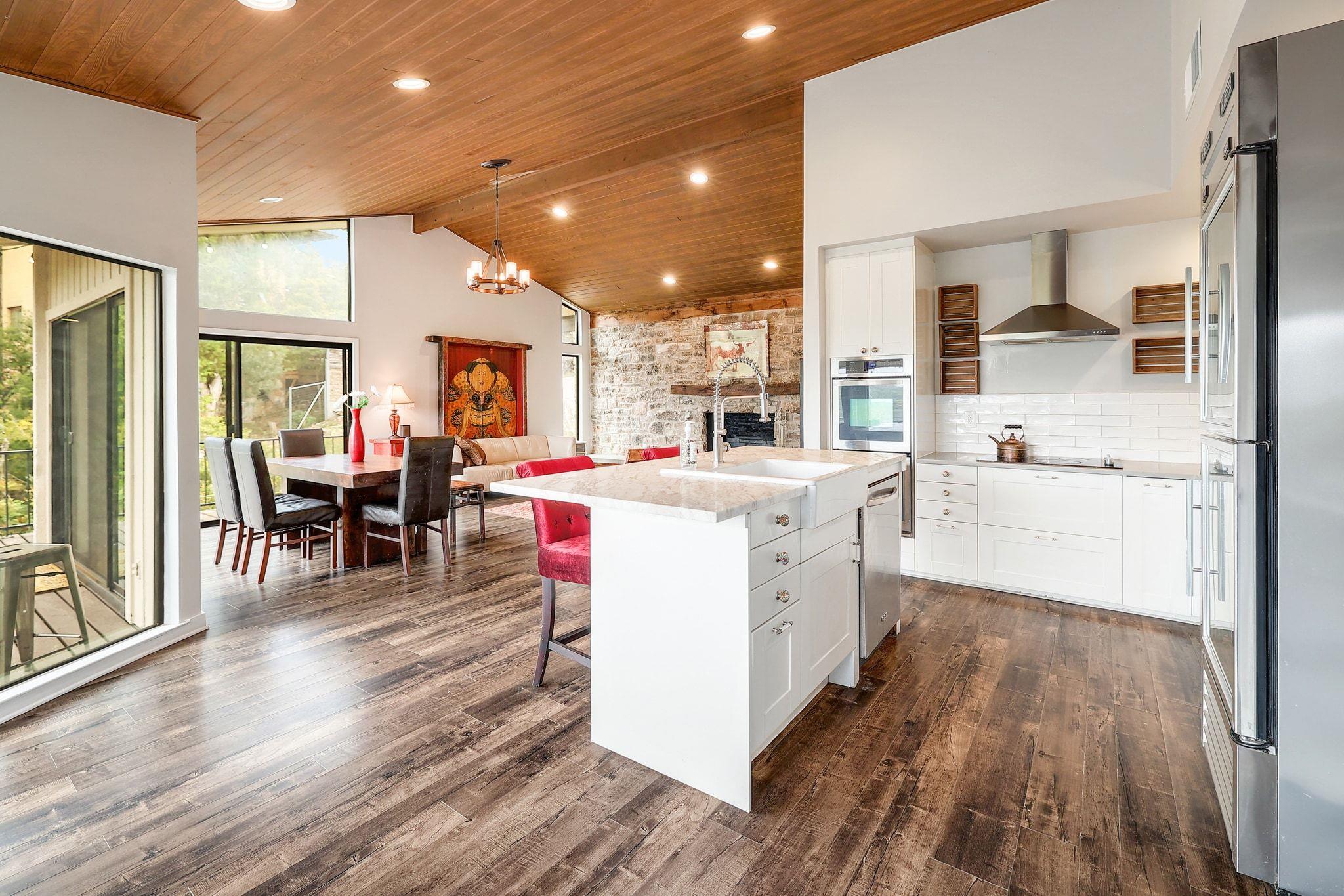 1500 Ridgecrest Dr, Austin, TX 78746