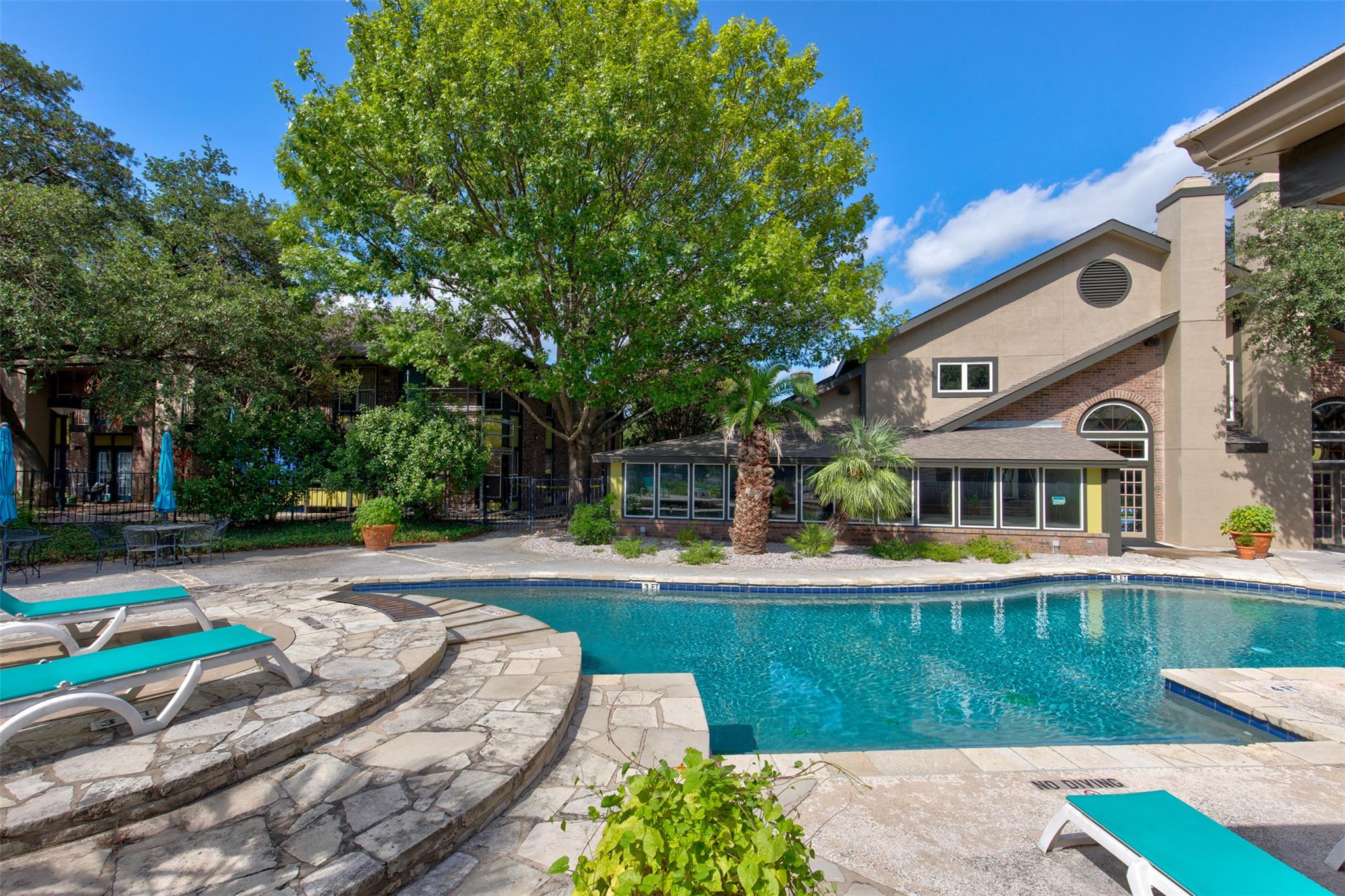 7685 Northcross Dr # 200, Austin, TX 78757