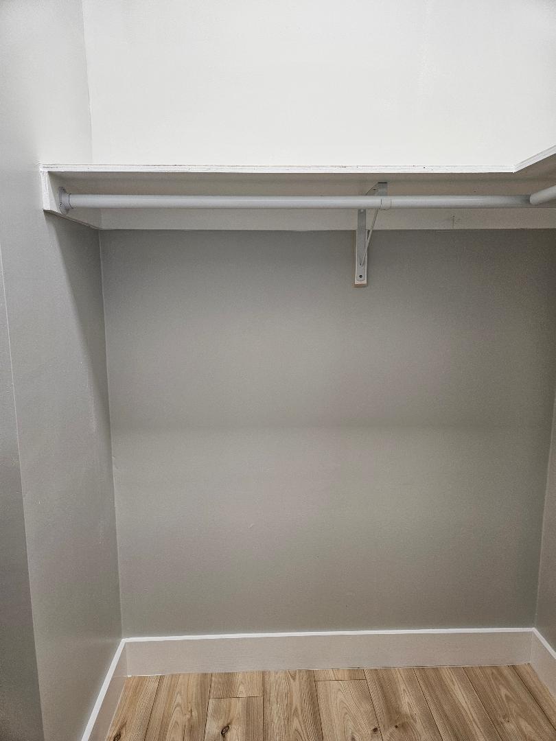 700 N Avenue C, Elgin, TX 78621