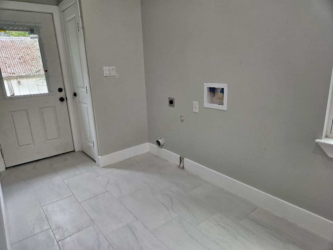 700 N Avenue C, Elgin, TX 78621