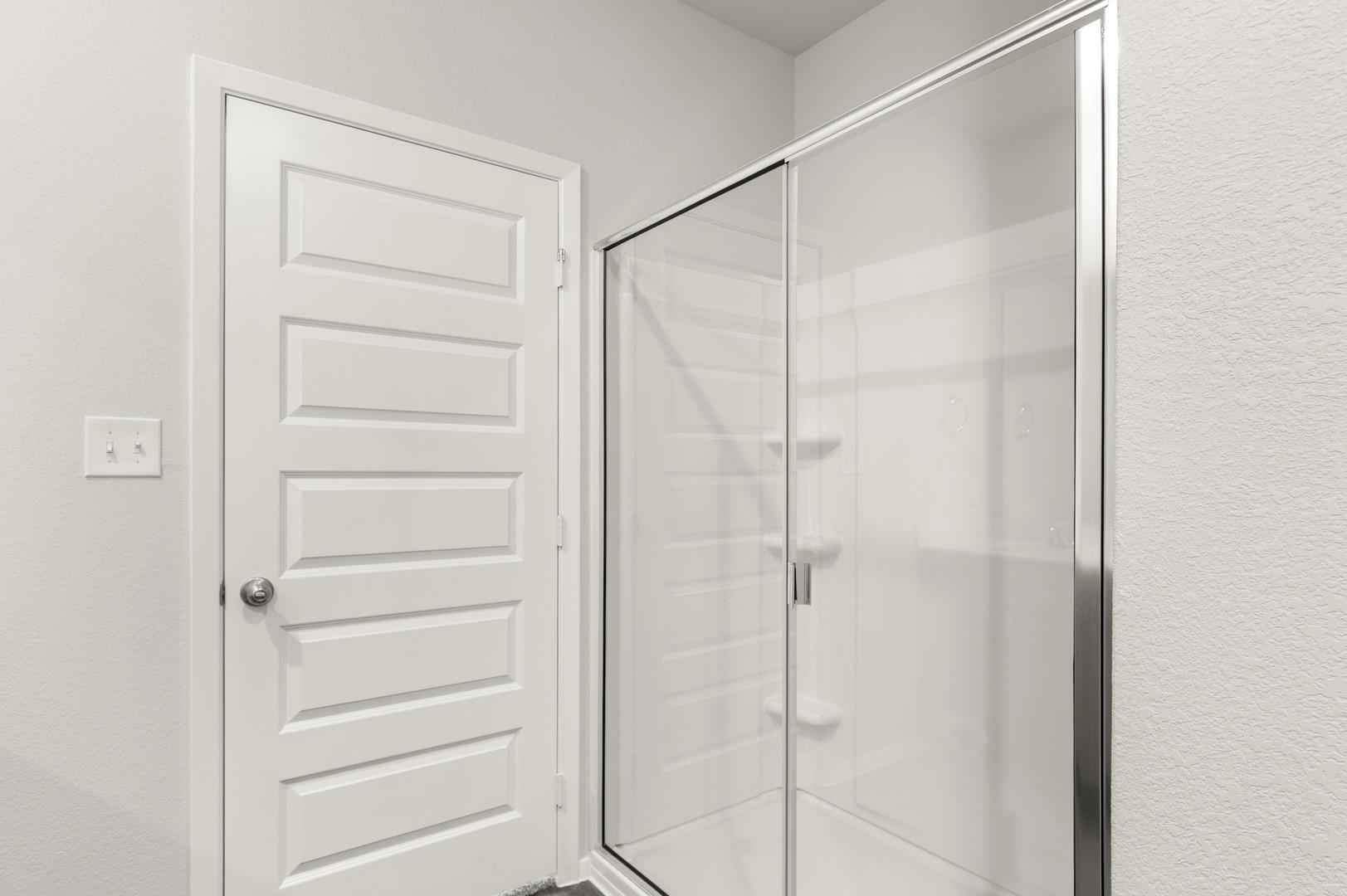 214 Cider Creek Dr, Elgin, TX 78621