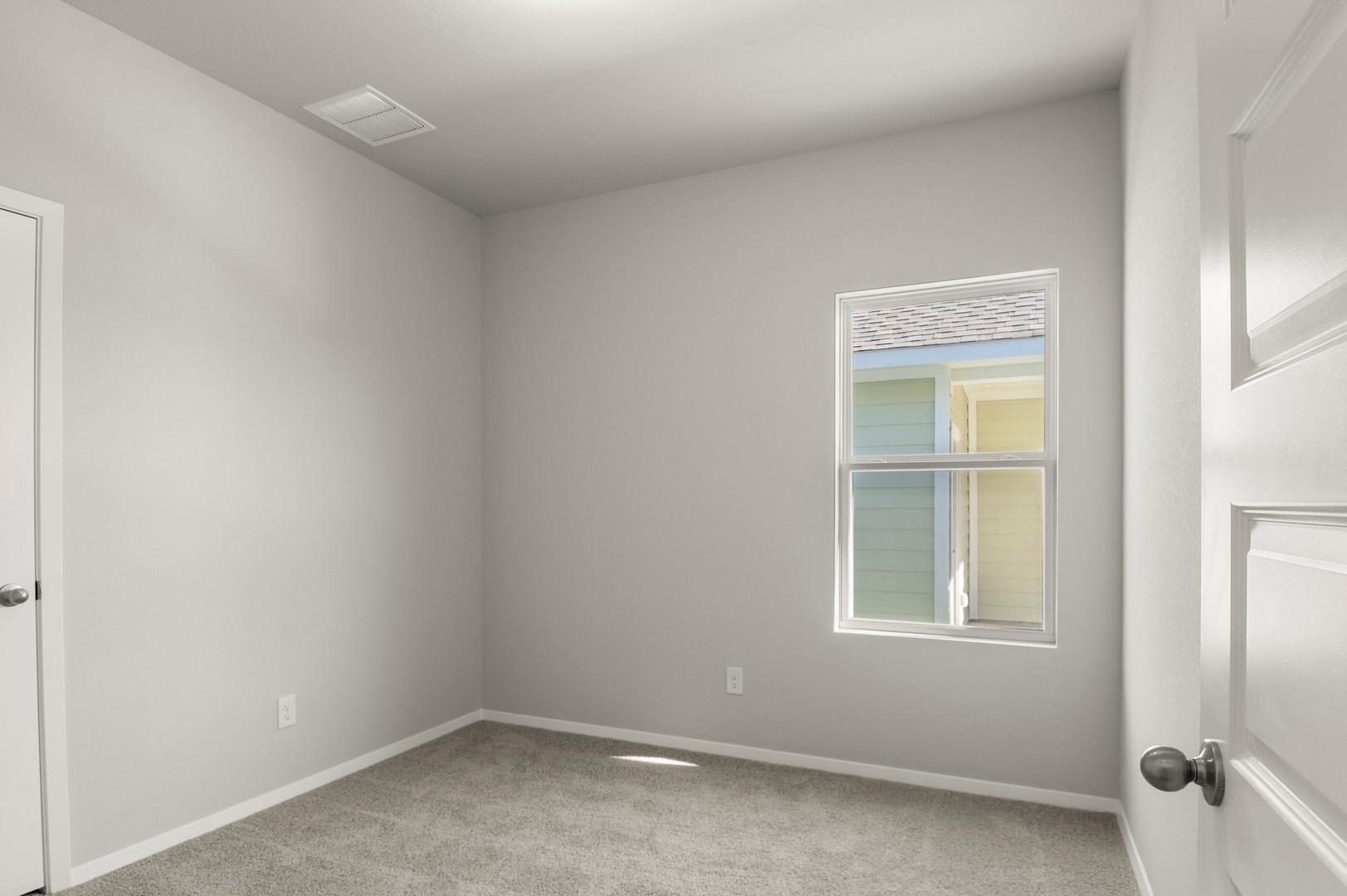 214 Cider Creek Dr, Elgin, TX 78621