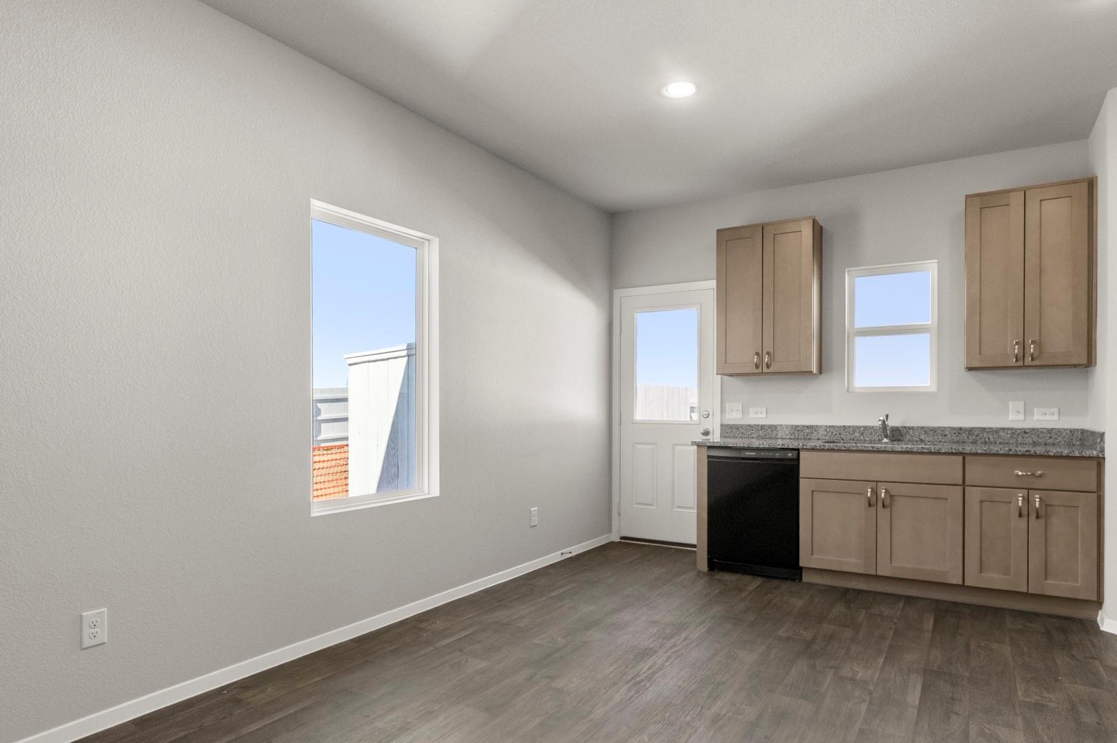 214 Cider Creek Dr, Elgin, TX 78621