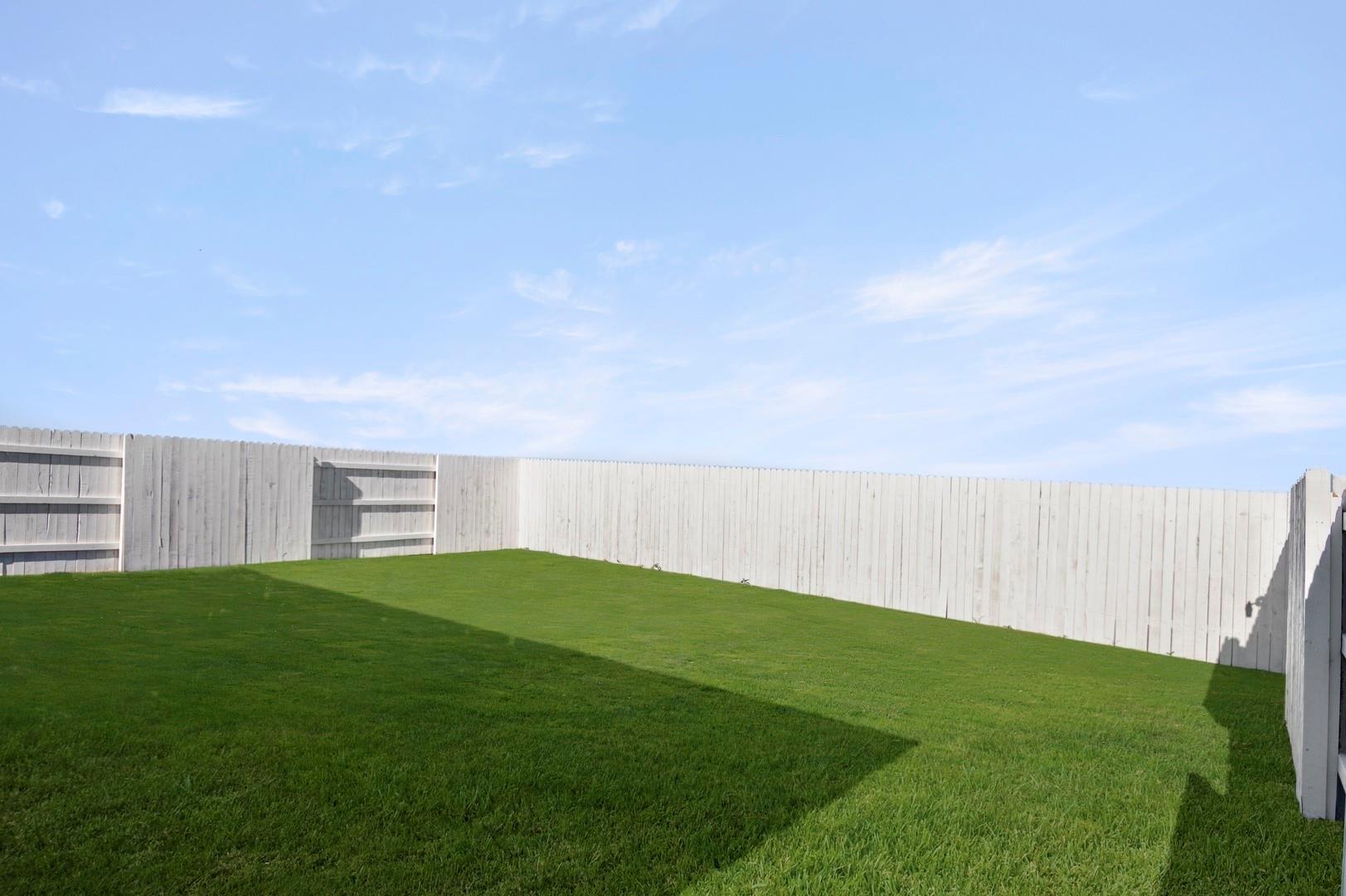 214 Cider Creek Dr, Elgin, TX 78621