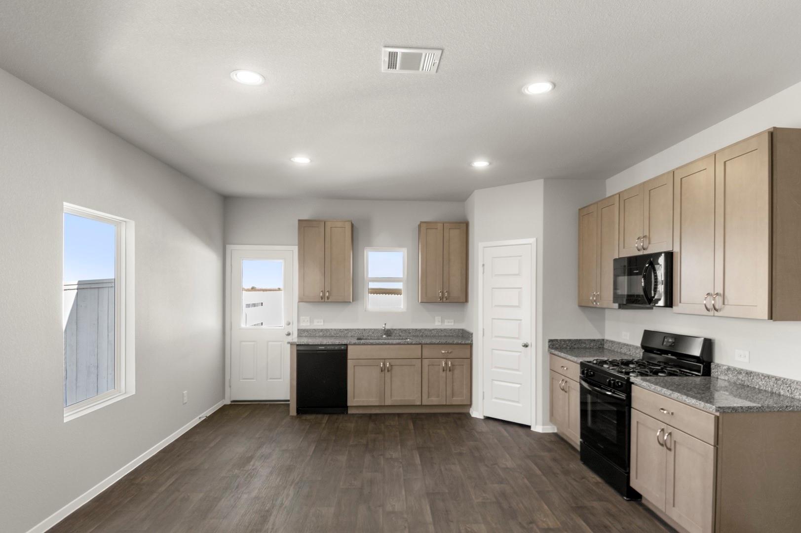 214 Cider Creek Dr, Elgin, TX 78621