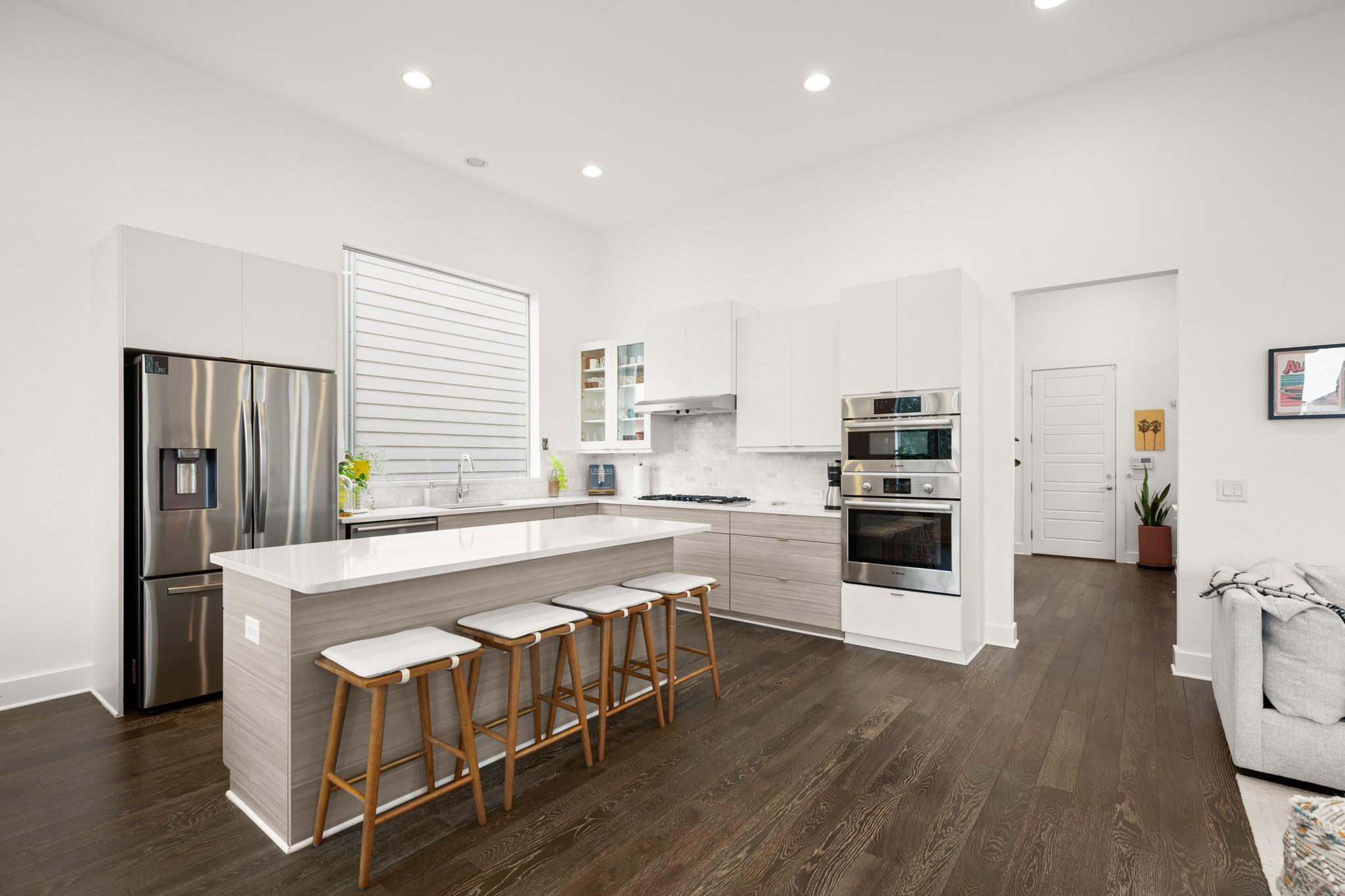 6013 Florencia Ln, Austin, TX 78724