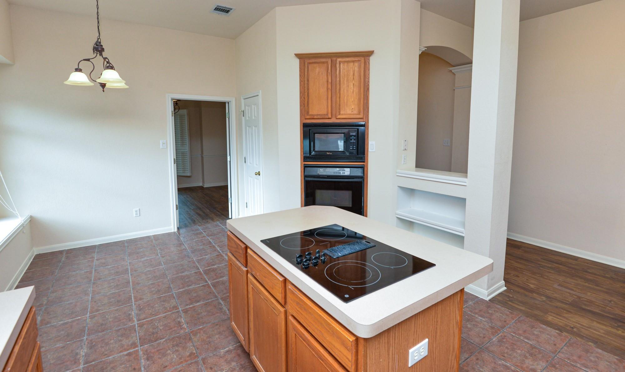 1806 Chasewood Dr, Austin, TX 78727