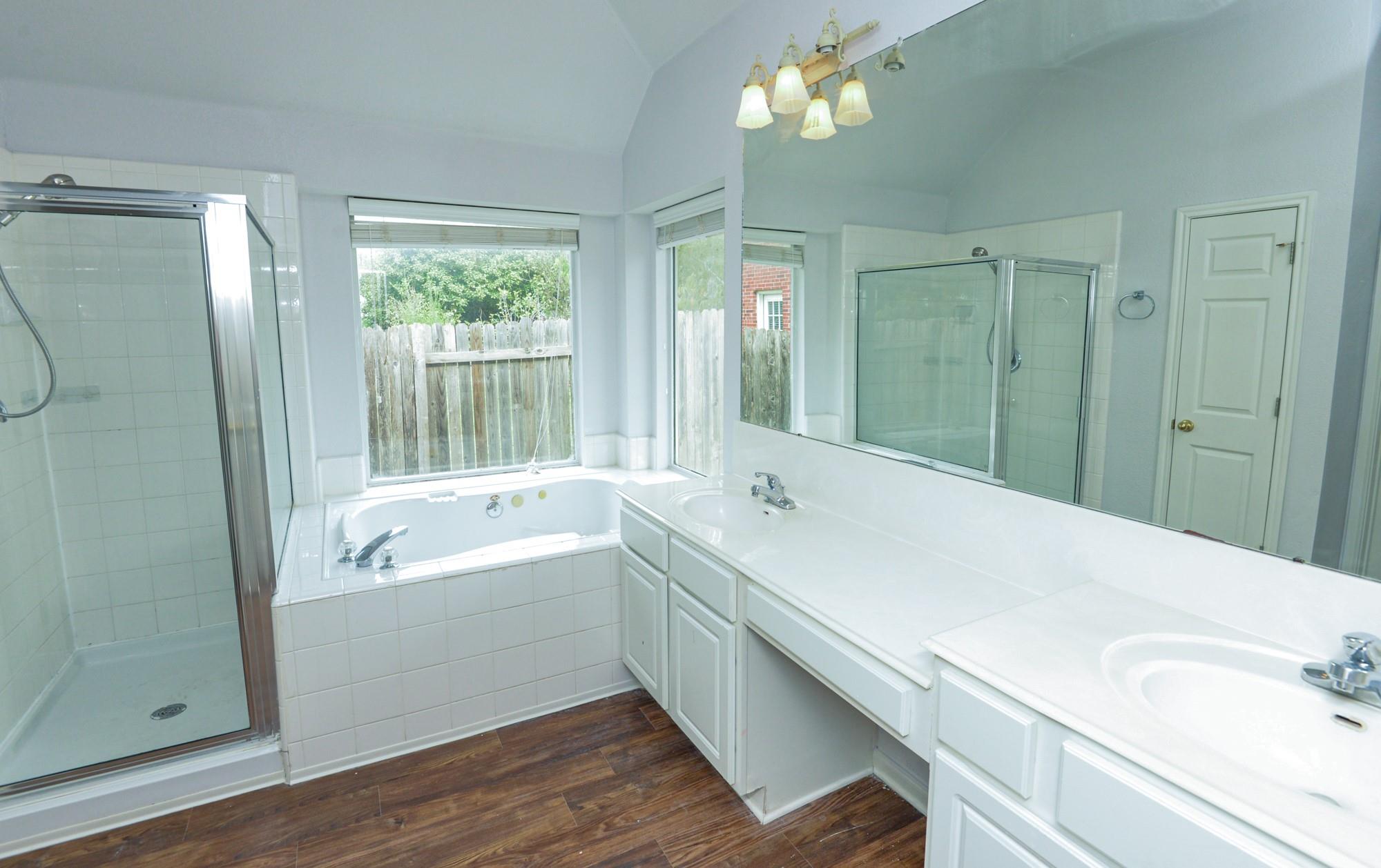 1806 Chasewood Dr, Austin, TX 78727