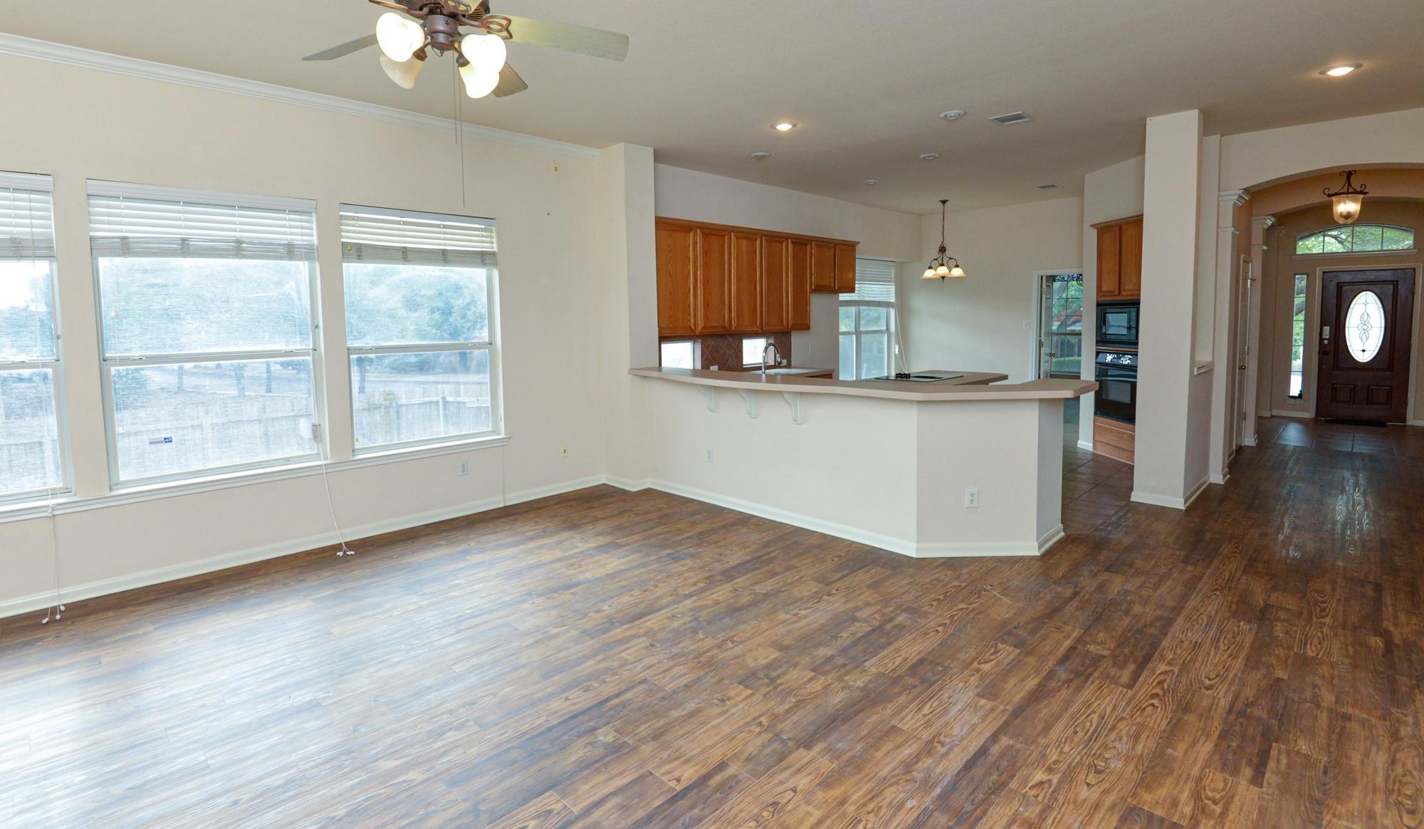 1806 Chasewood Dr, Austin, TX 78727