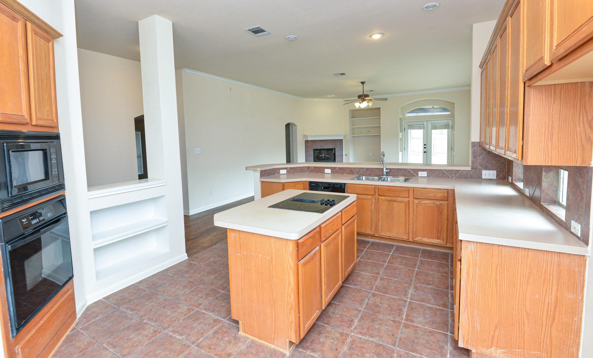 1806 Chasewood Dr, Austin, TX 78727