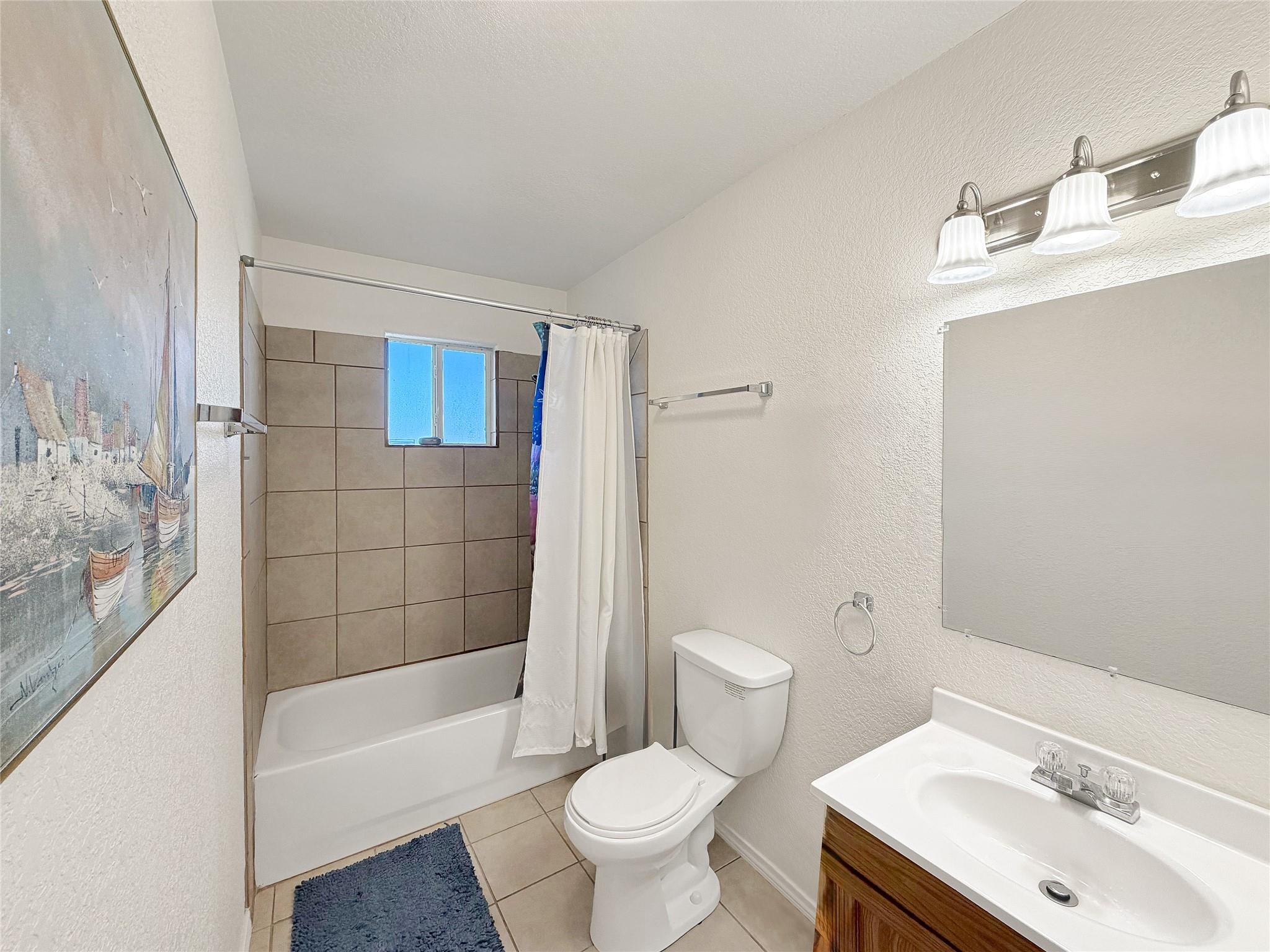 1157 Lasso Loop, Canyon Lake, TX 78133