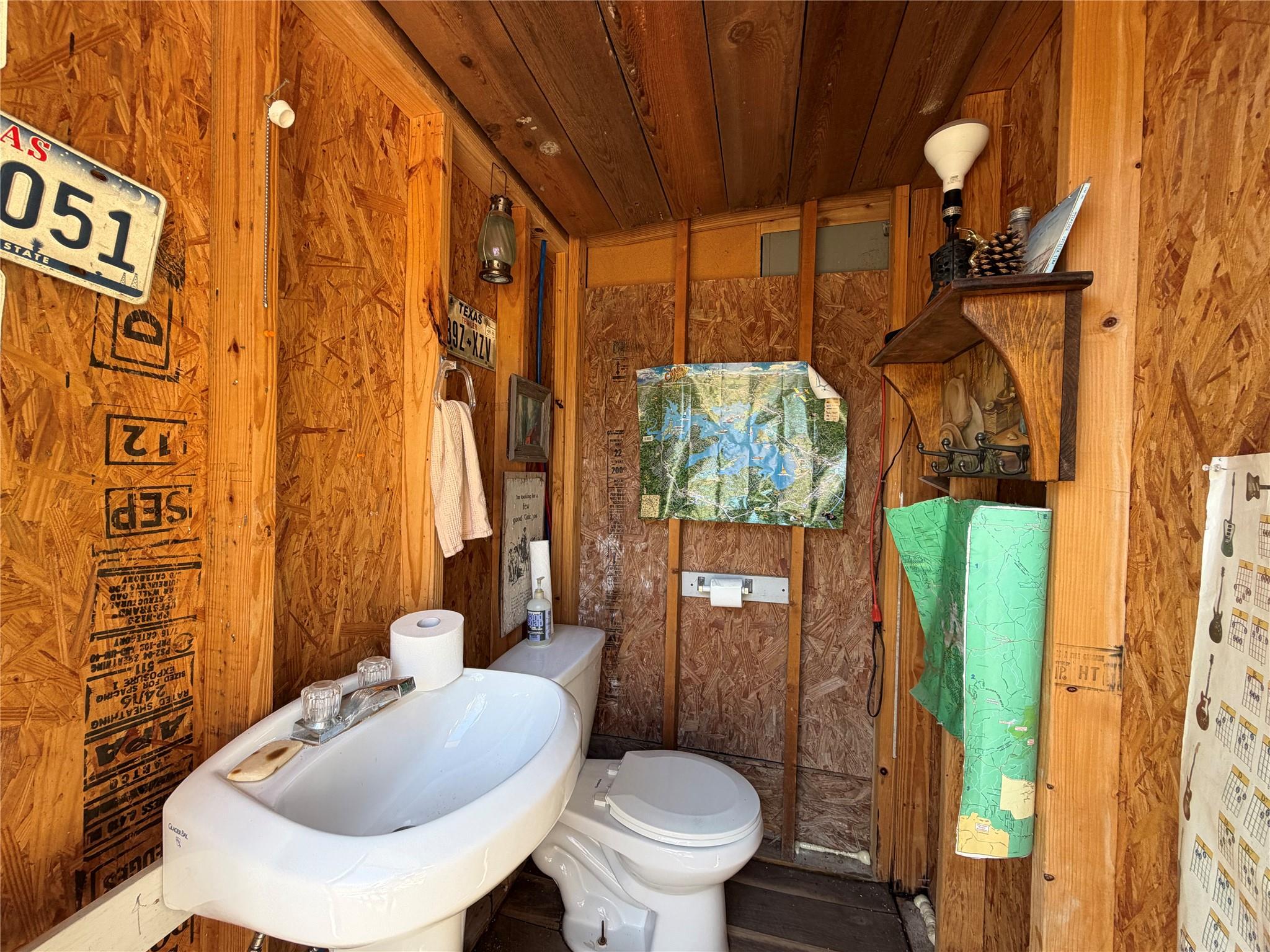 1157 Lasso Loop, Canyon Lake, TX 78133