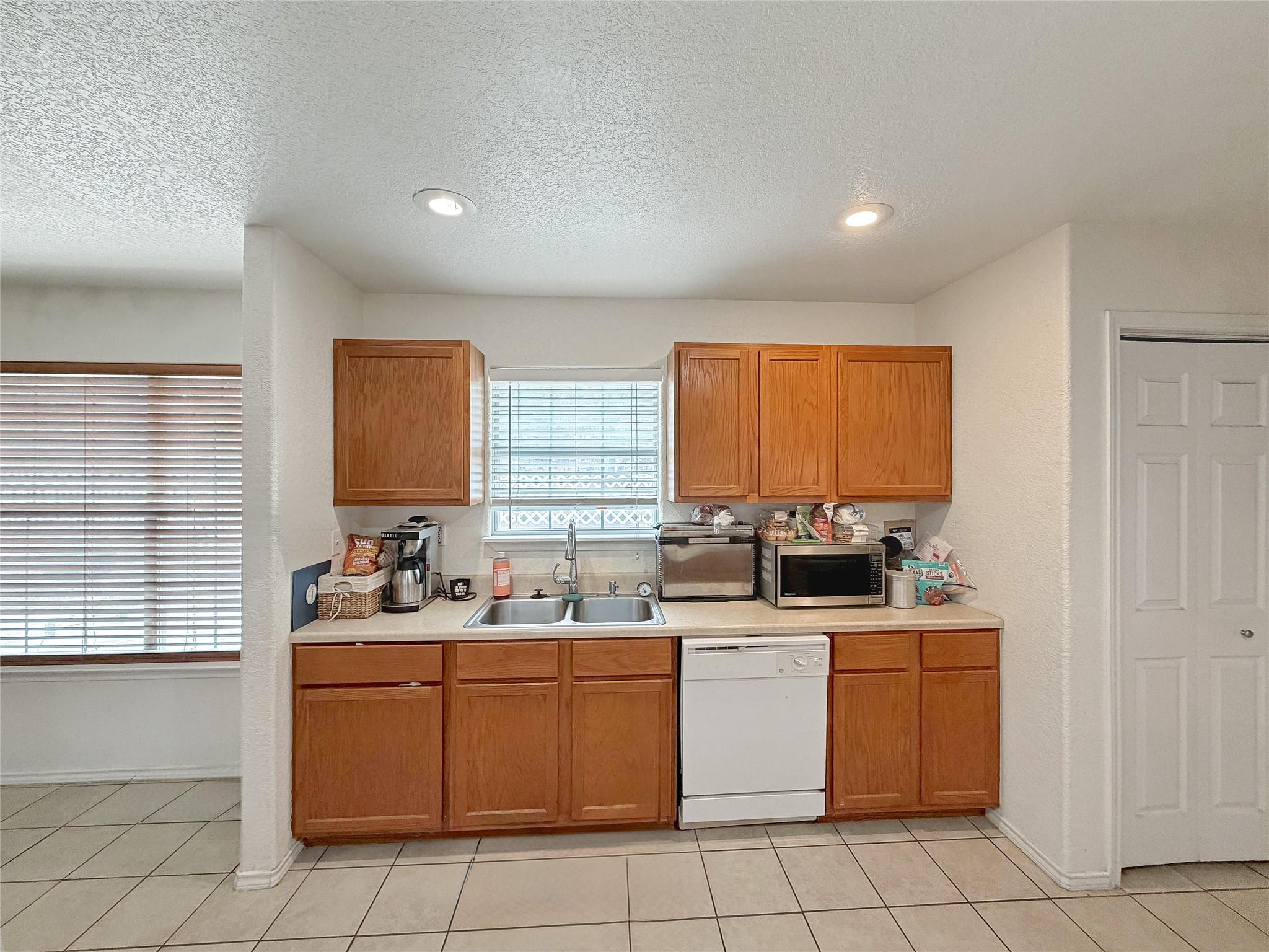 1157 Lasso Loop, Canyon Lake, TX 78133