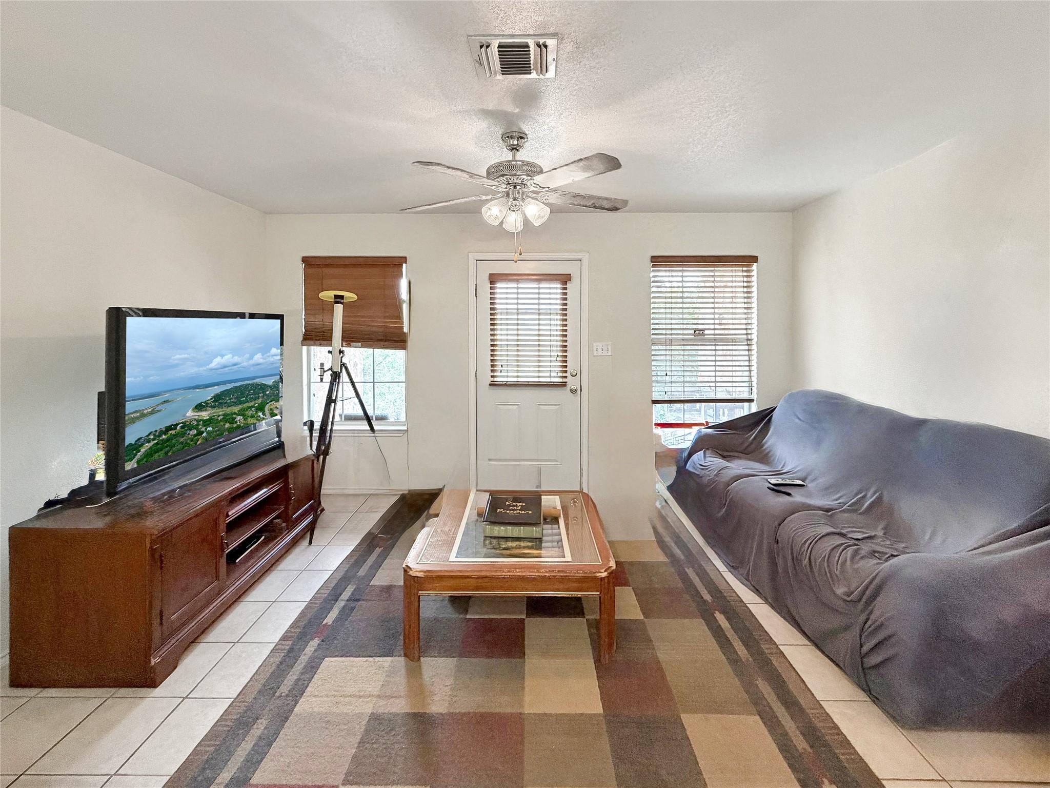 1157 Lasso Loop, Canyon Lake, TX 78133