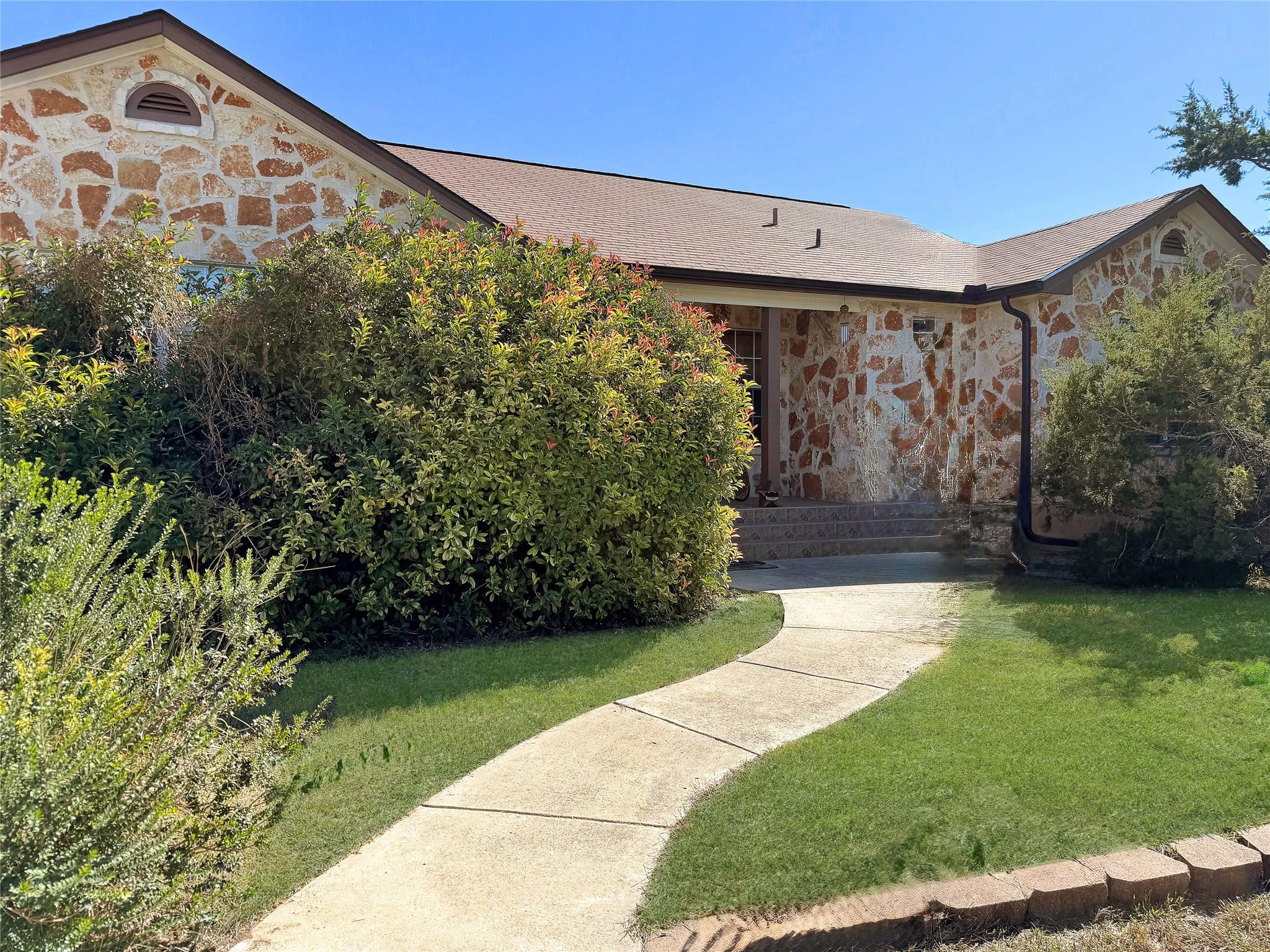 1157 Lasso Loop, Canyon Lake, TX 78133