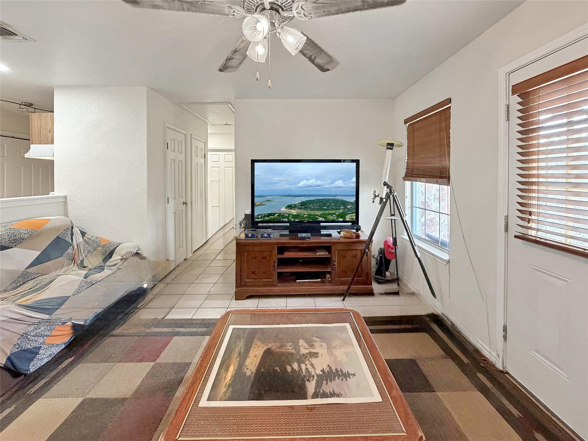 1157 Lasso Loop, Canyon Lake, TX 78133