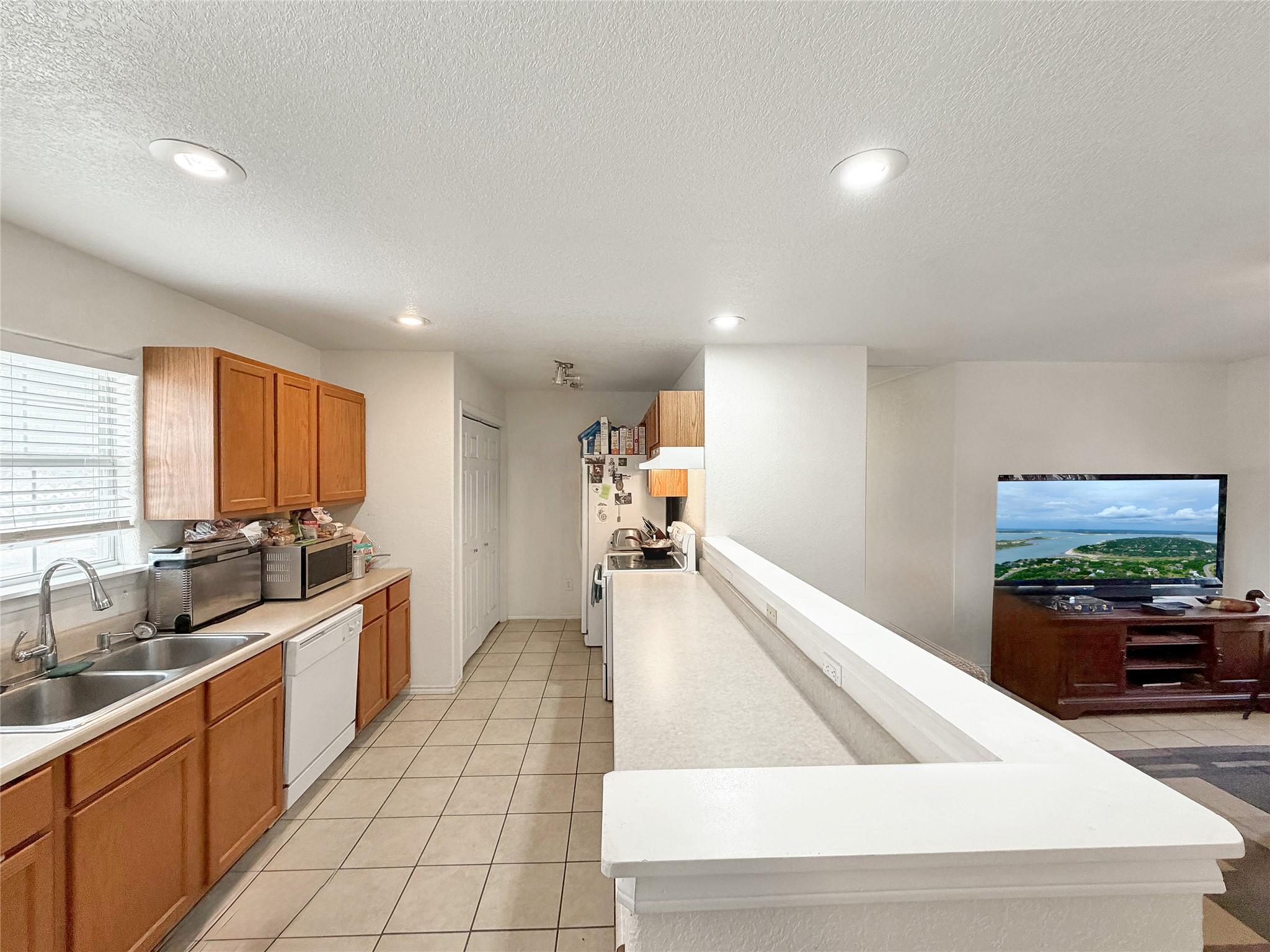 1157 Lasso Loop, Canyon Lake, TX 78133