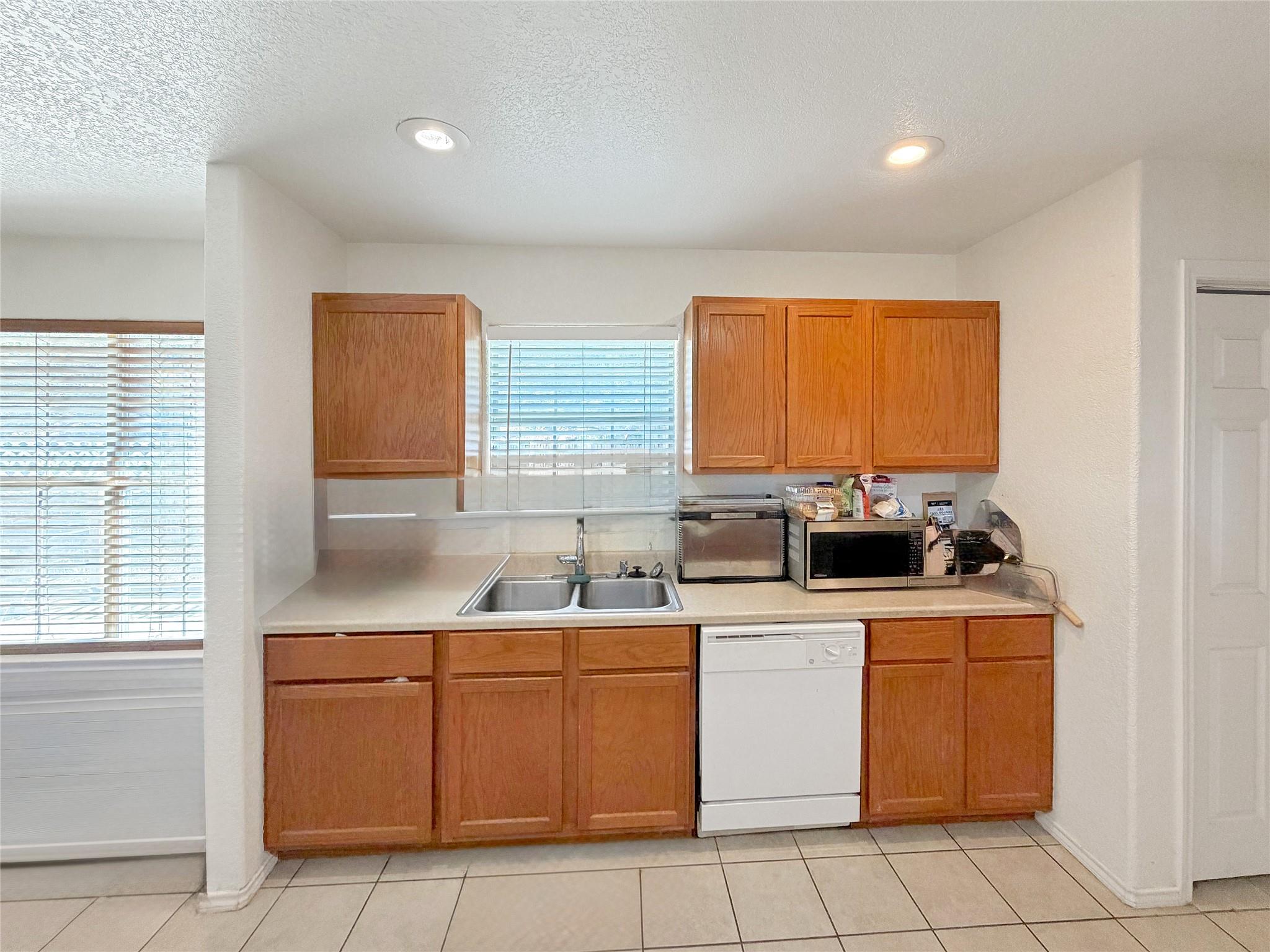 1157 Lasso Loop, Canyon Lake, TX 78133