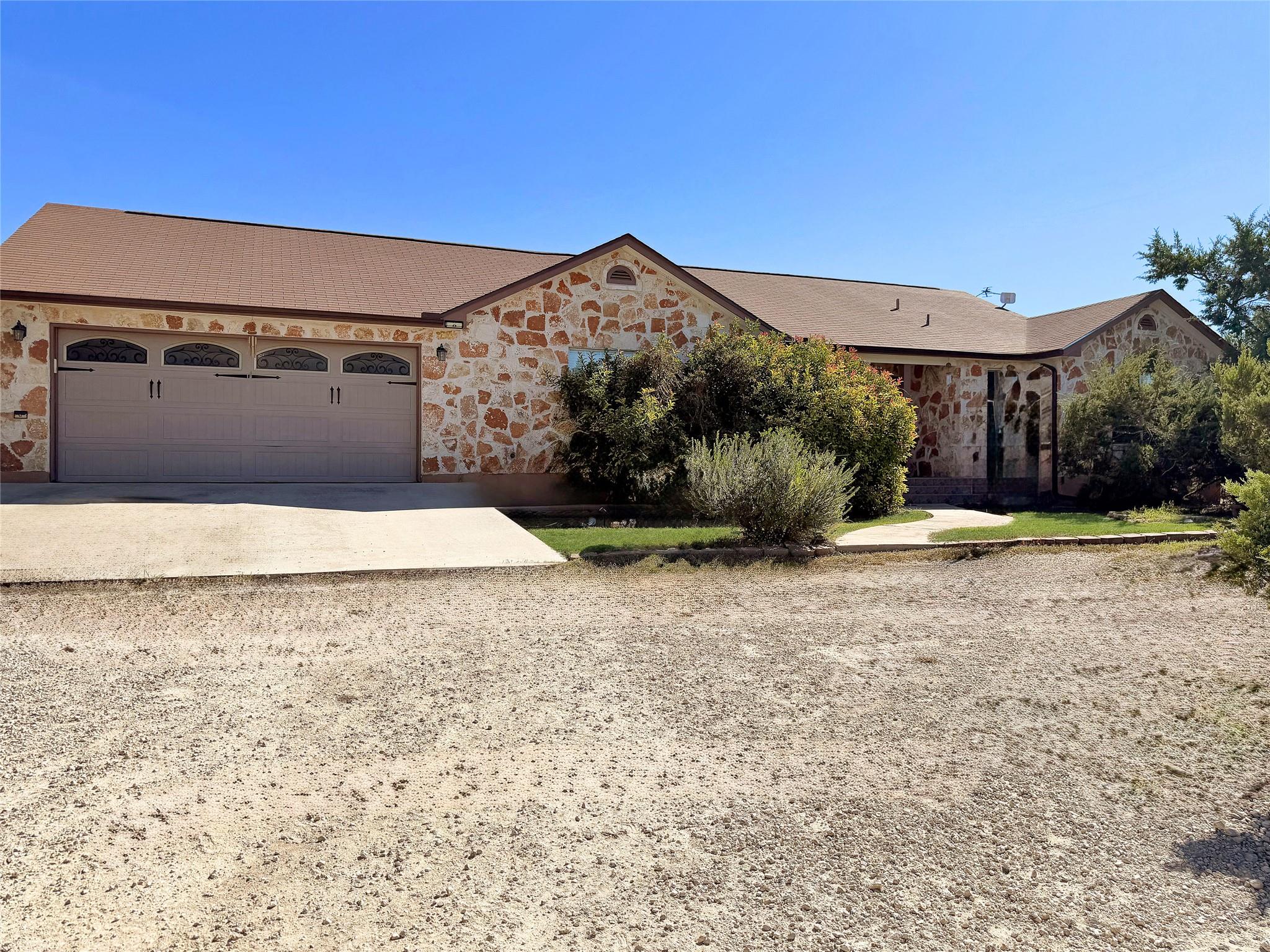 1157 Lasso Loop, Canyon Lake, TX 78133