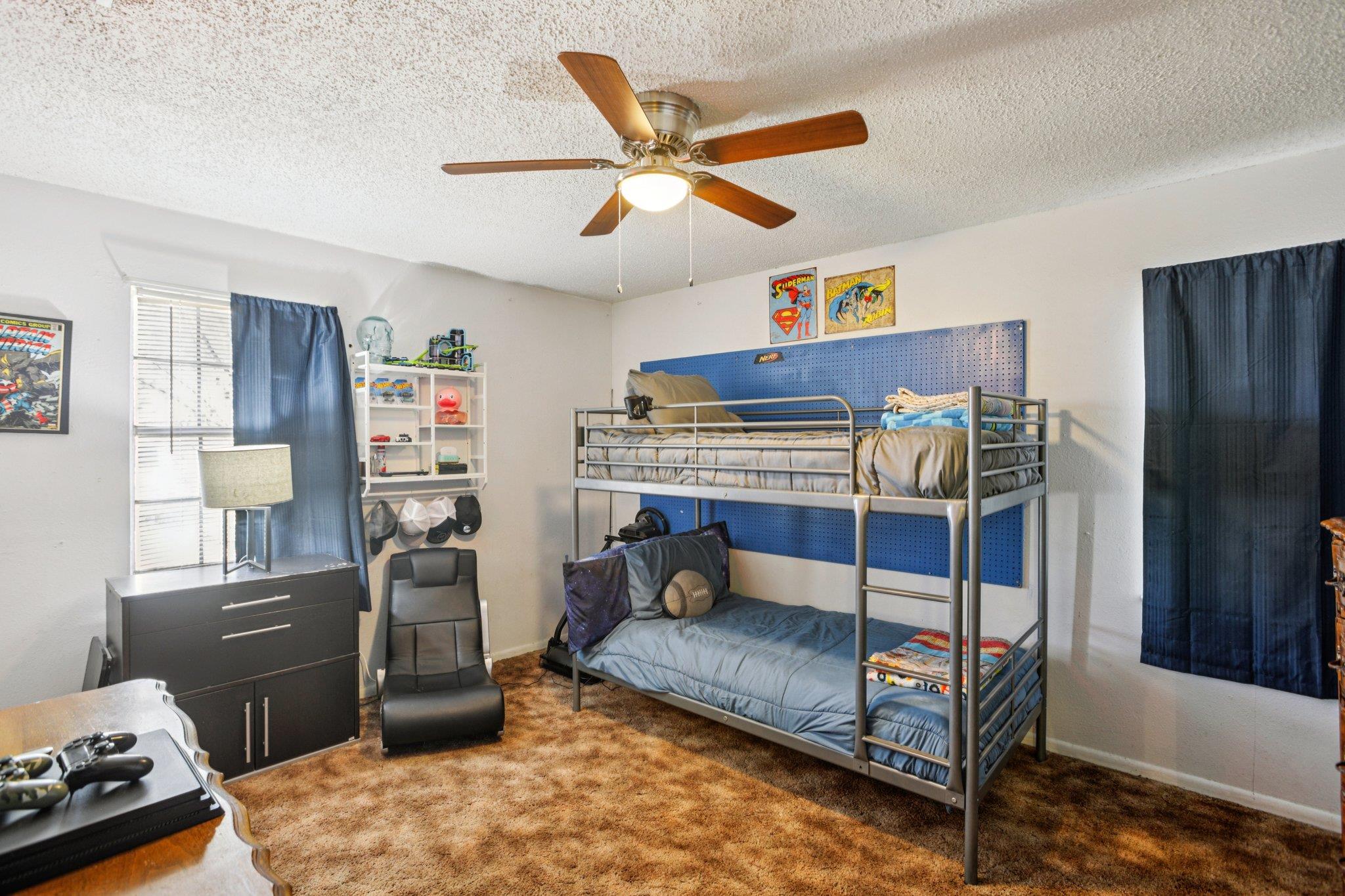 208 E Tomlinson St, Florence, TX 76527