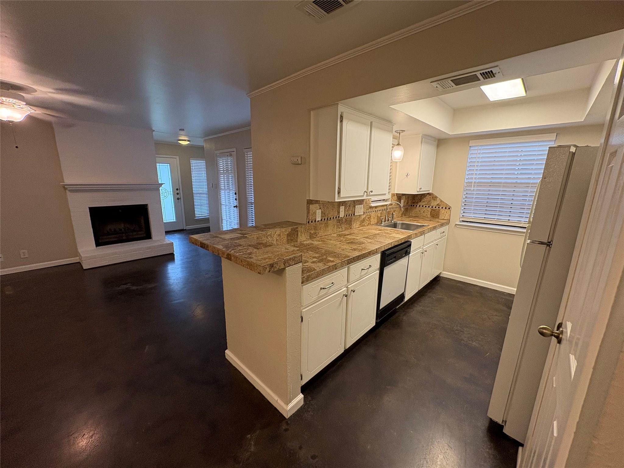 8713 Clearbrook Trl # A, Austin, TX 78729