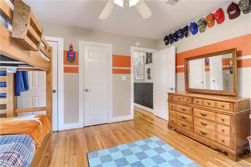 1504 Hillmont St, Austin, TX 78704