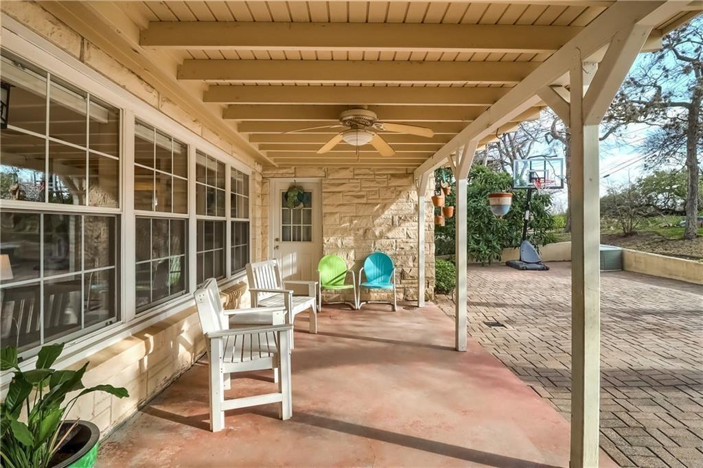 1504 Hillmont St, Austin, TX 78704