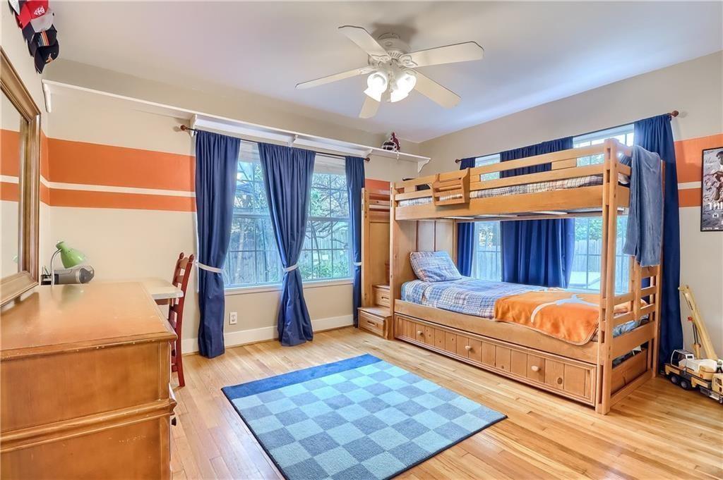 1504 Hillmont St, Austin, TX 78704