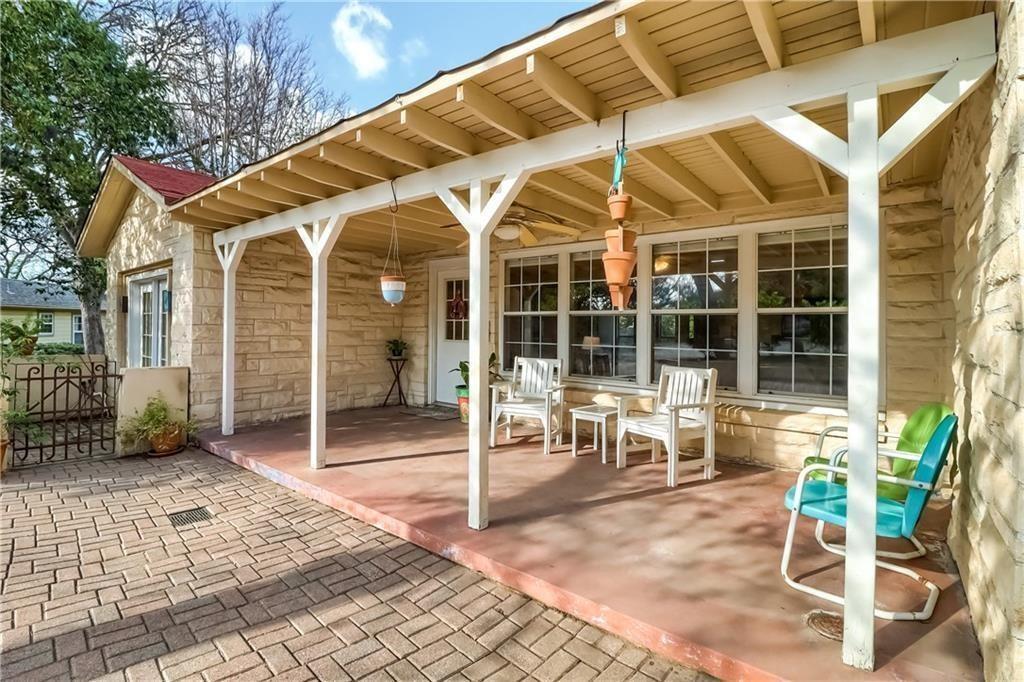 1504 Hillmont St, Austin, TX 78704