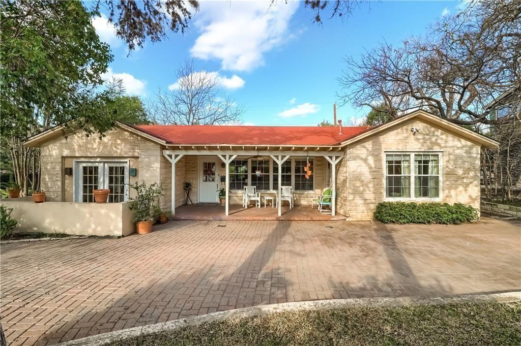 1504 Hillmont St, Austin, TX 78704