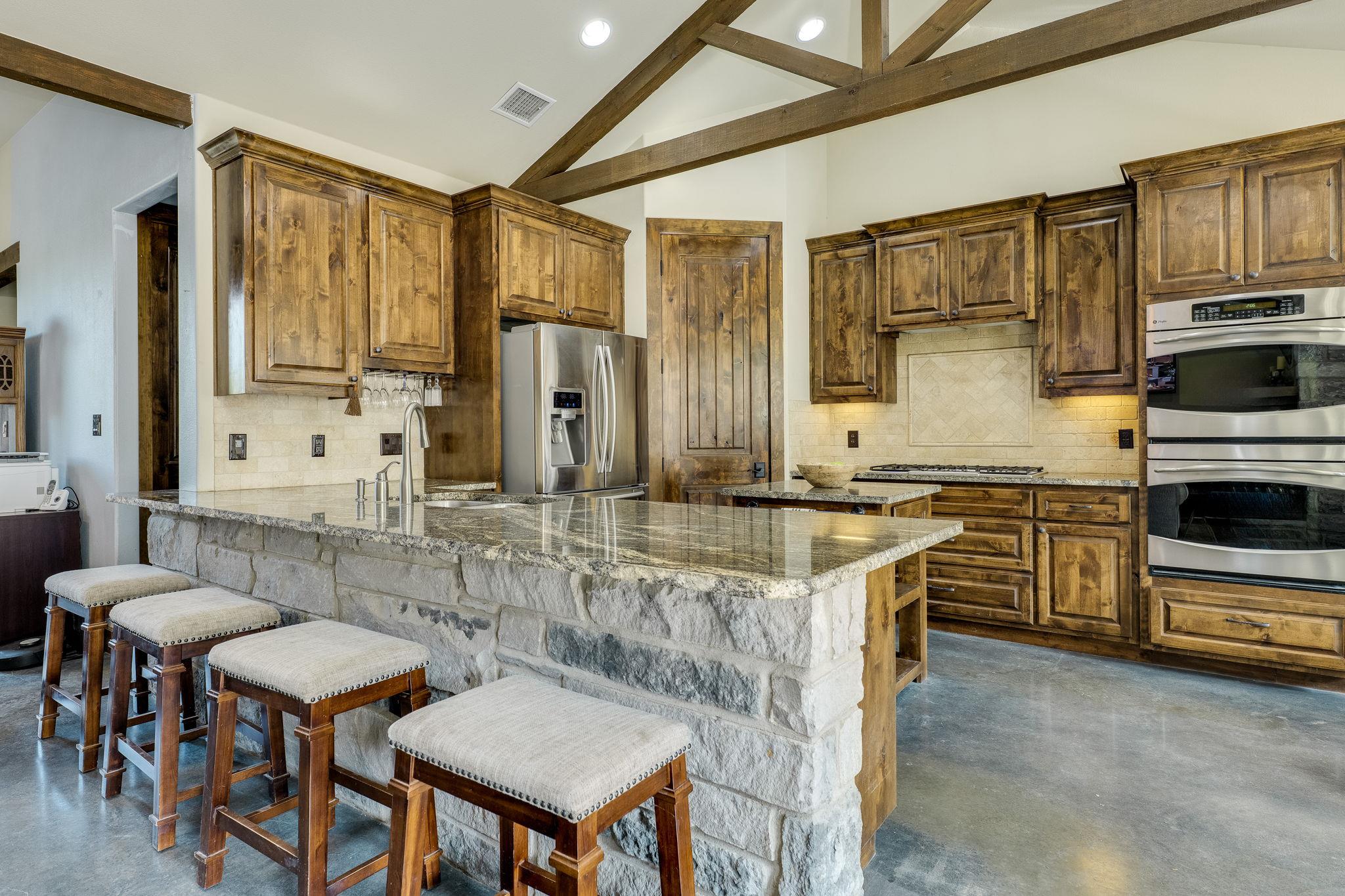 10837 Deer Canyon Rd, Jonestown, TX 78645