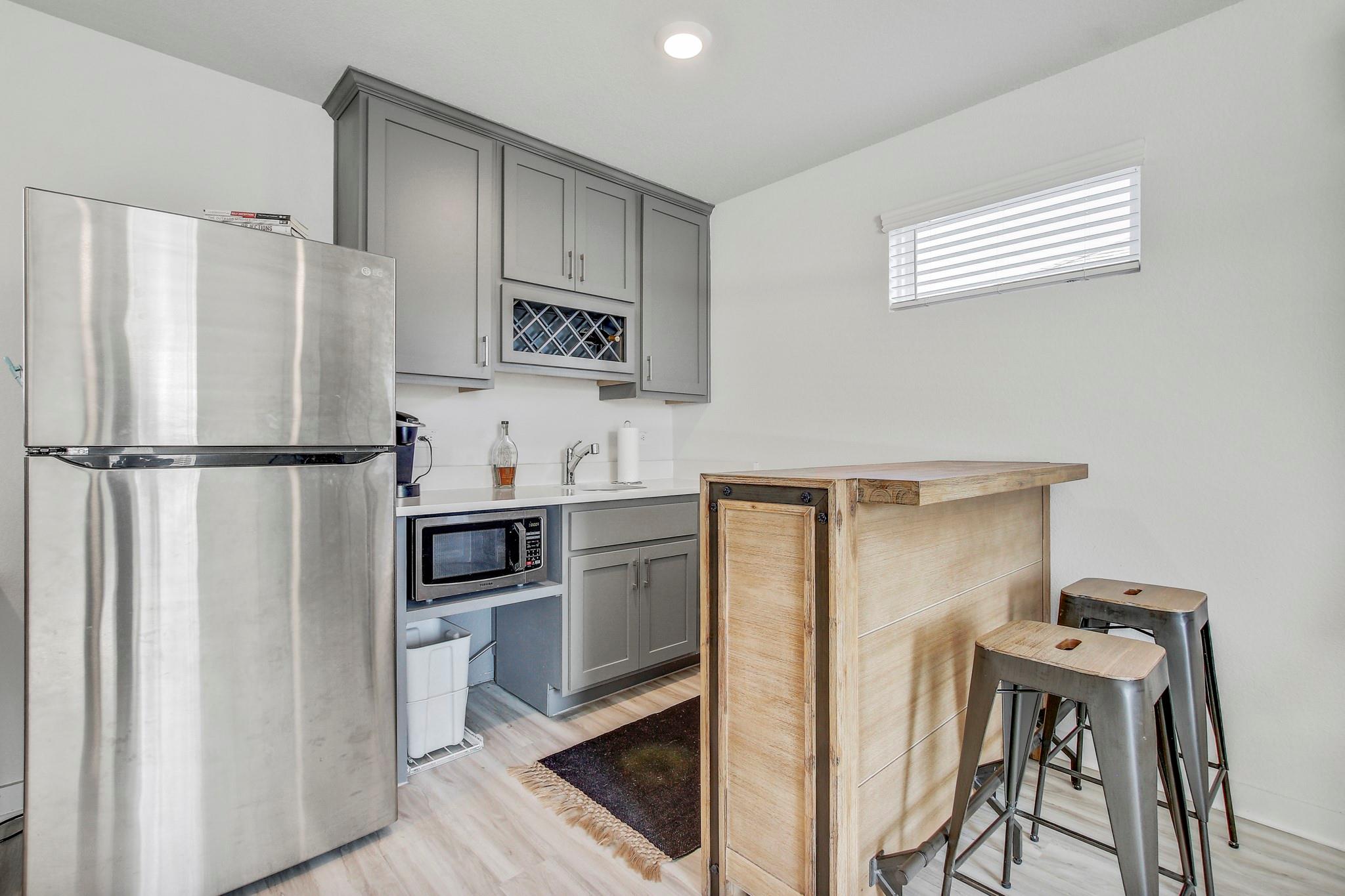 223 Garner Dr, Kyle, TX 78640