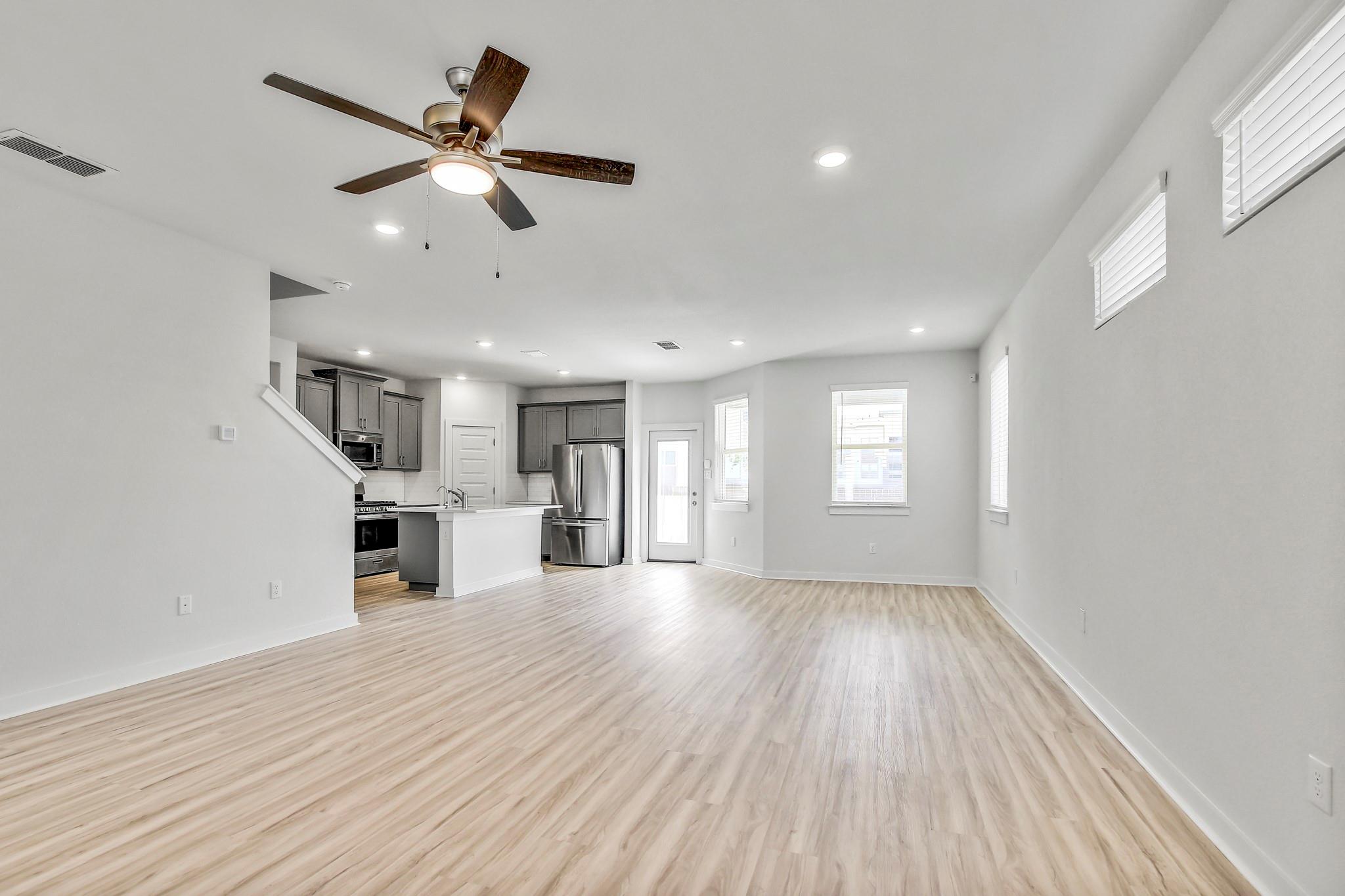 223 Garner Dr, Kyle, TX 78640