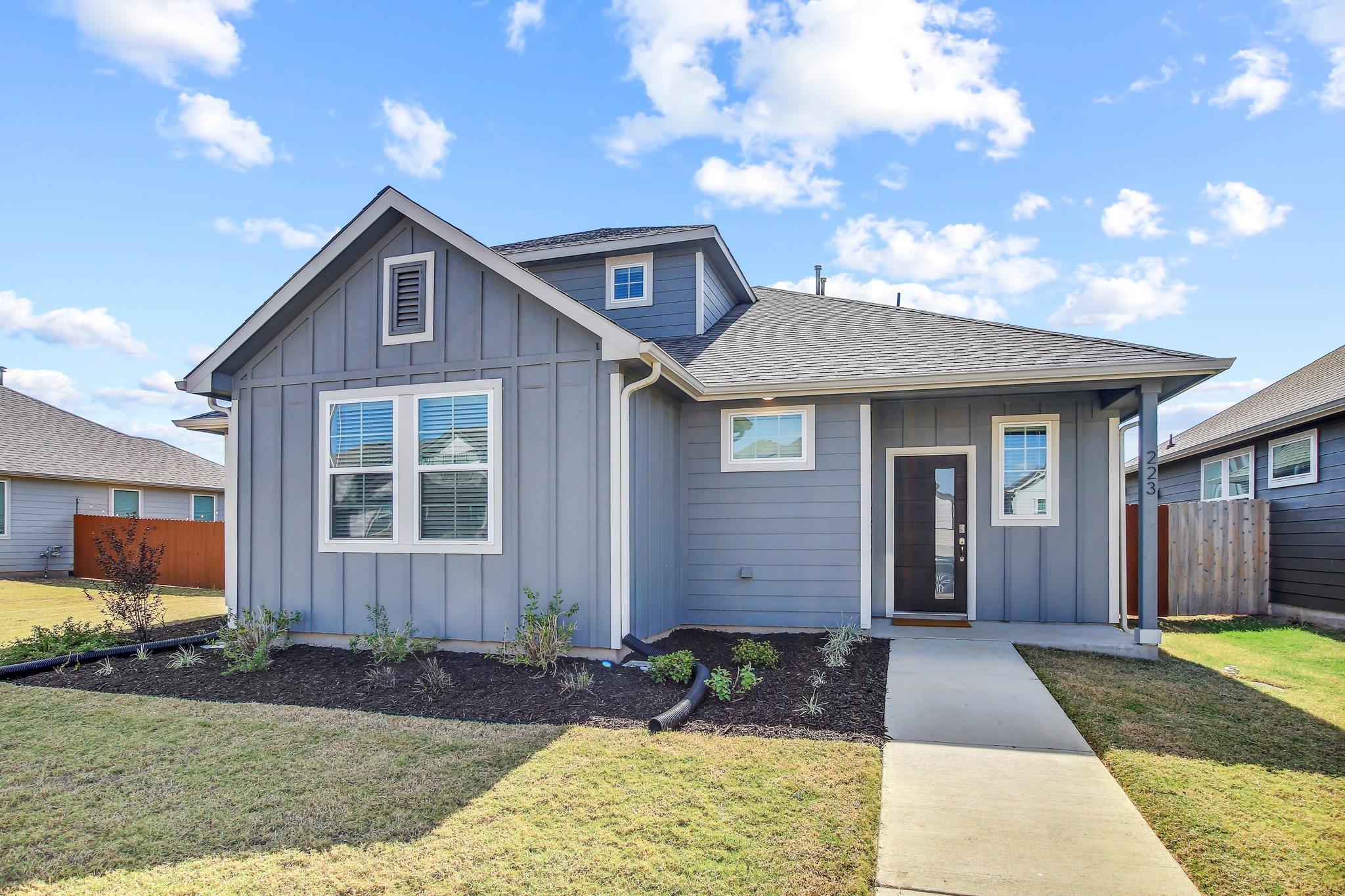 223 Garner Dr, Kyle, TX 78640