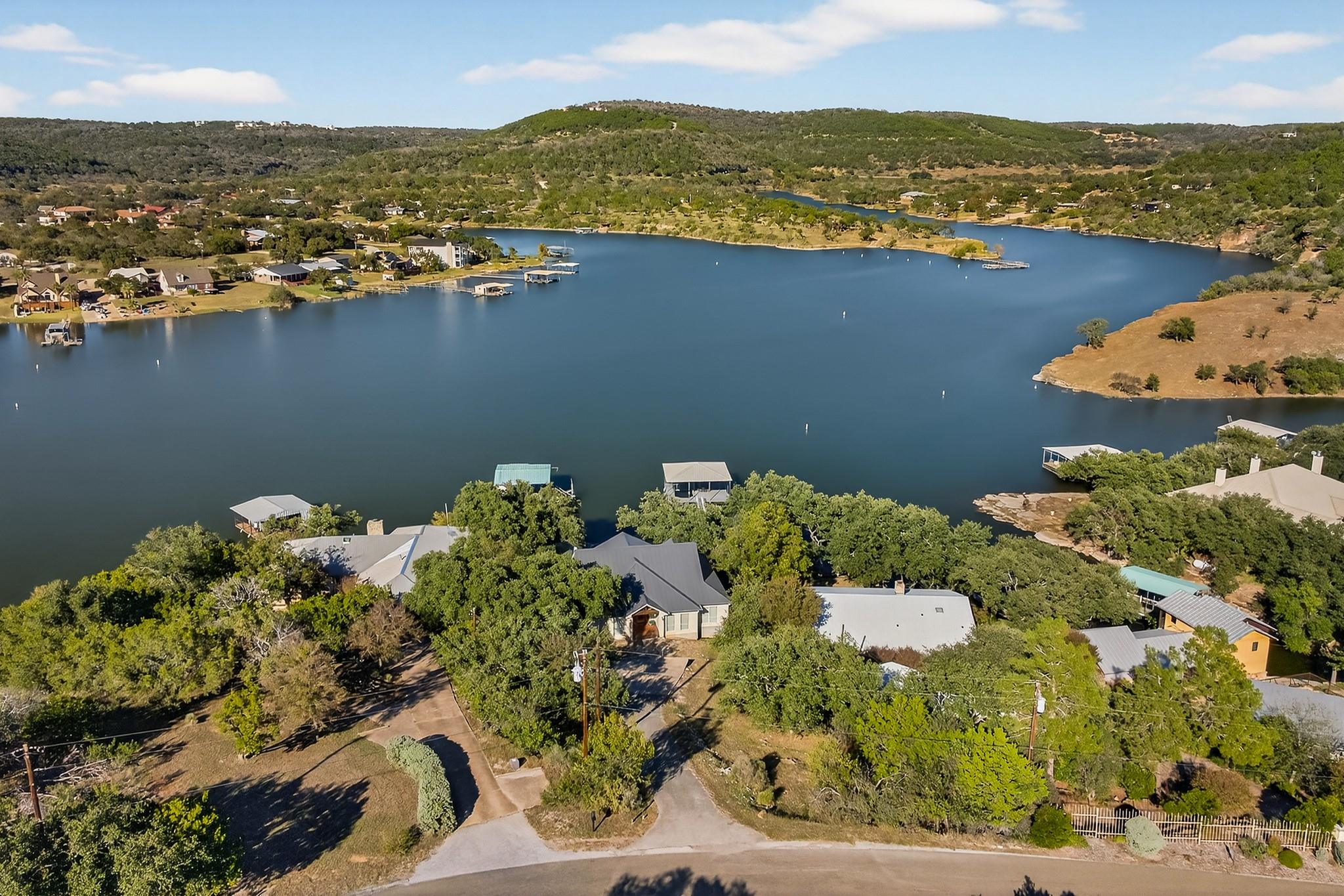 518 Morgan Creek Dr, Burnet, TX 78611