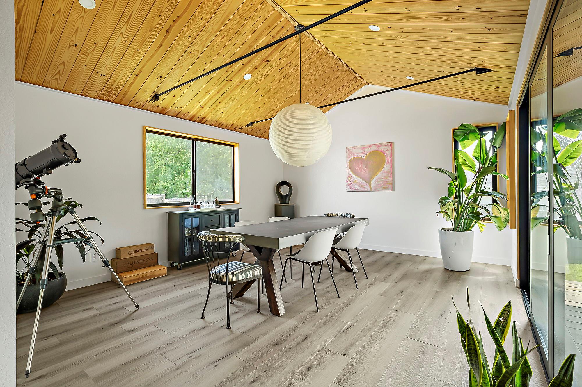 6101 Bridlington Cir, Austin, TX 78745