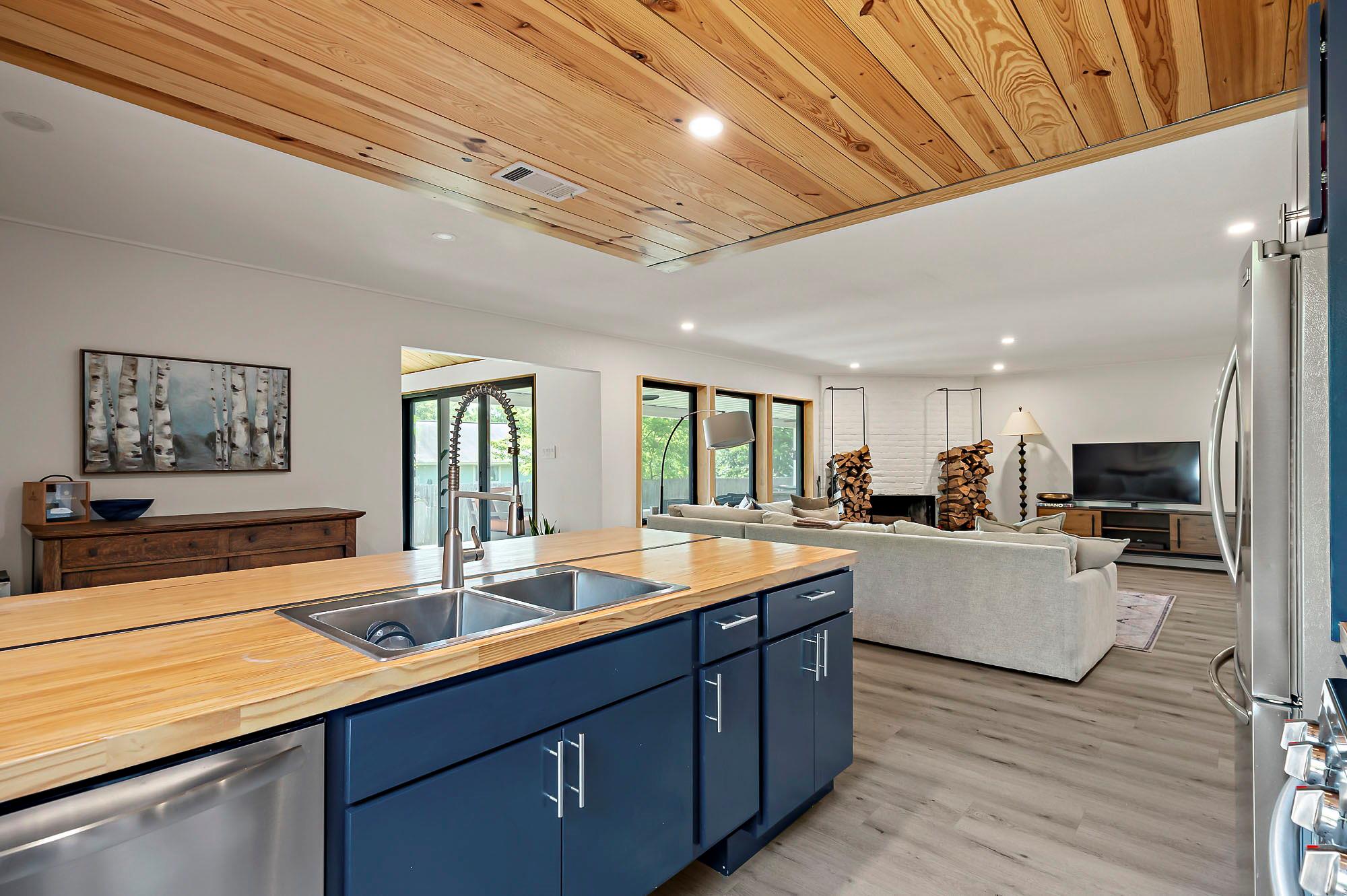 6101 Bridlington Cir, Austin, TX 78745