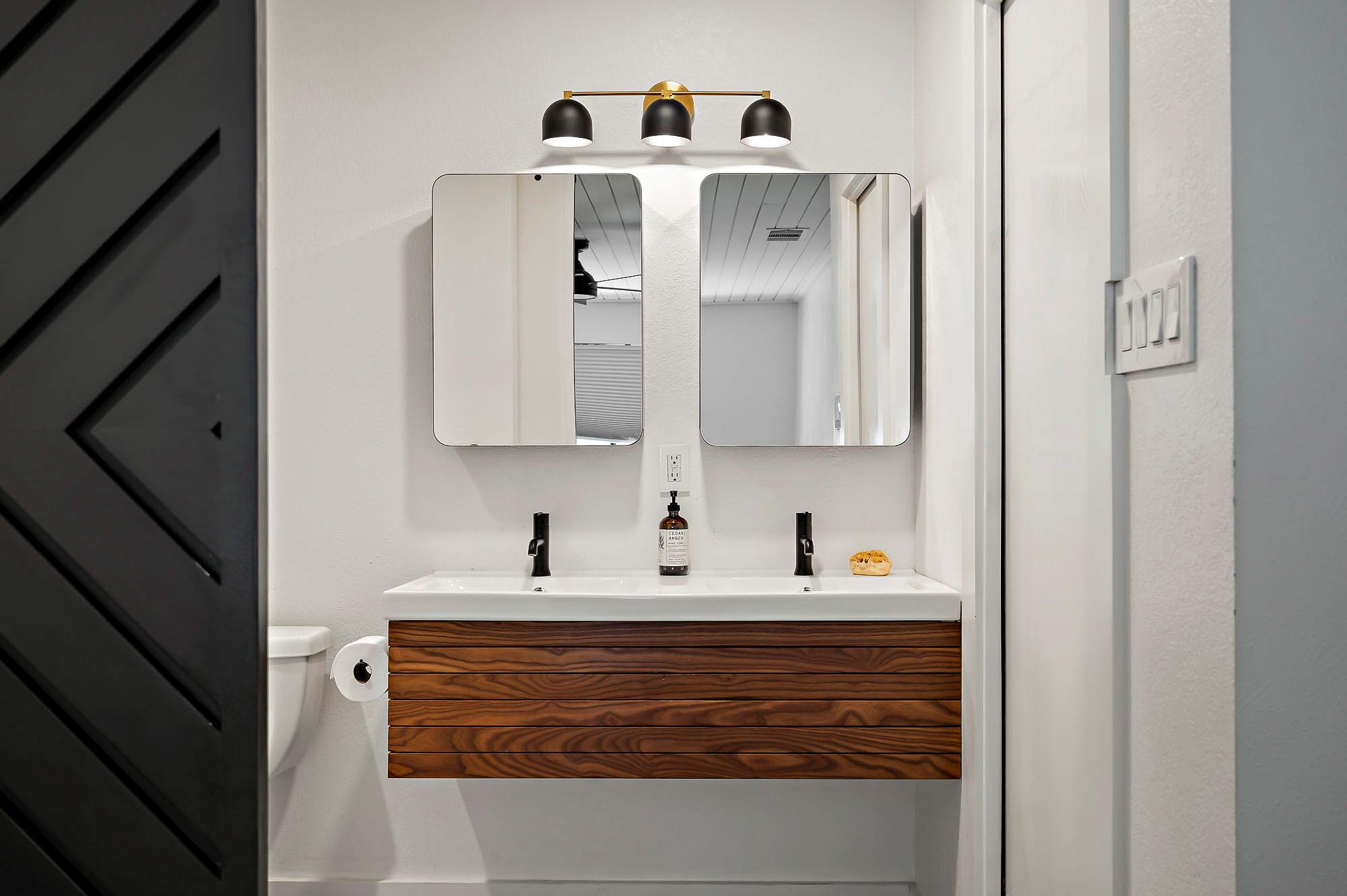 6101 Bridlington Cir, Austin, TX 78745